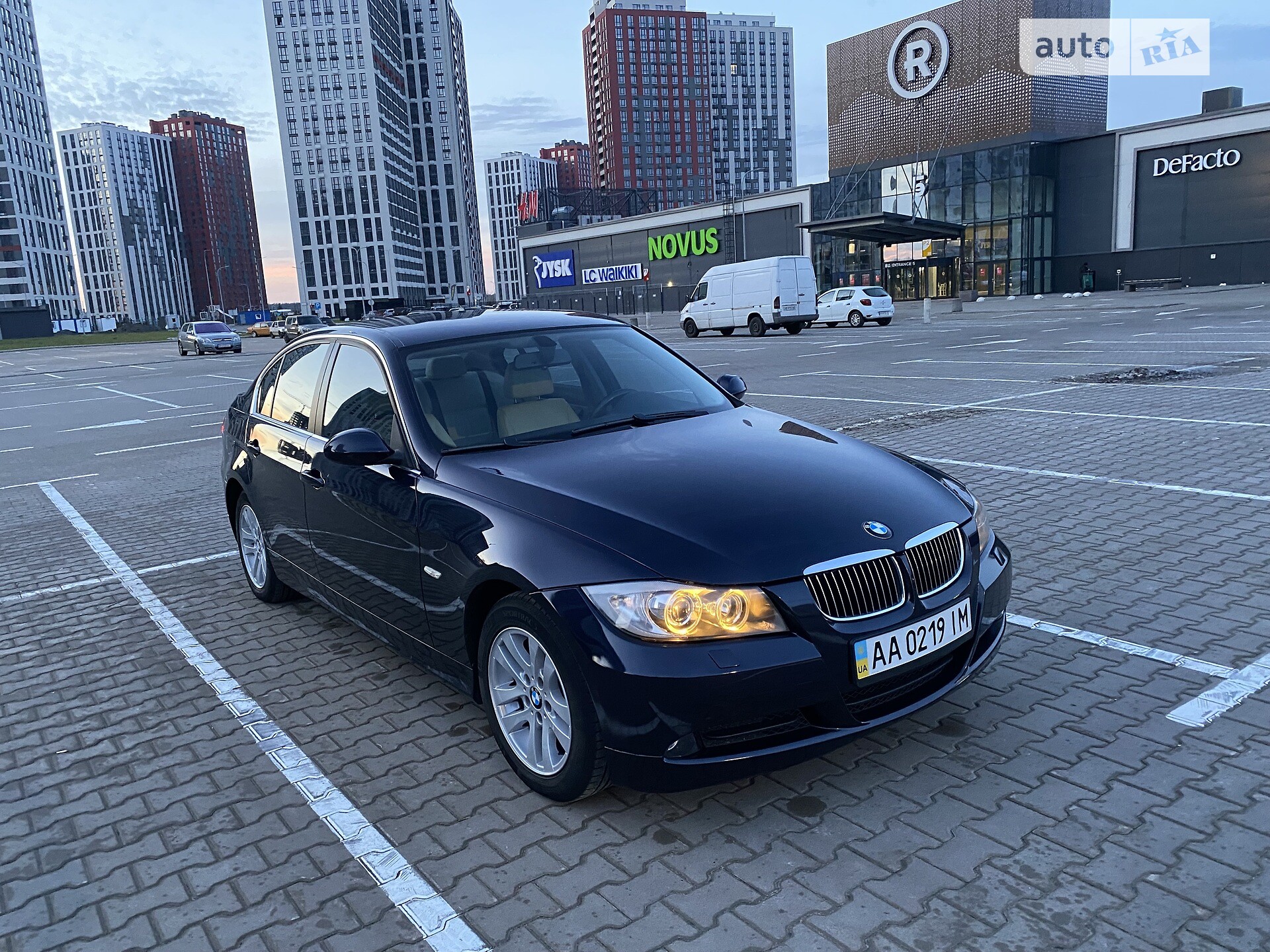 BMW 323I 2005