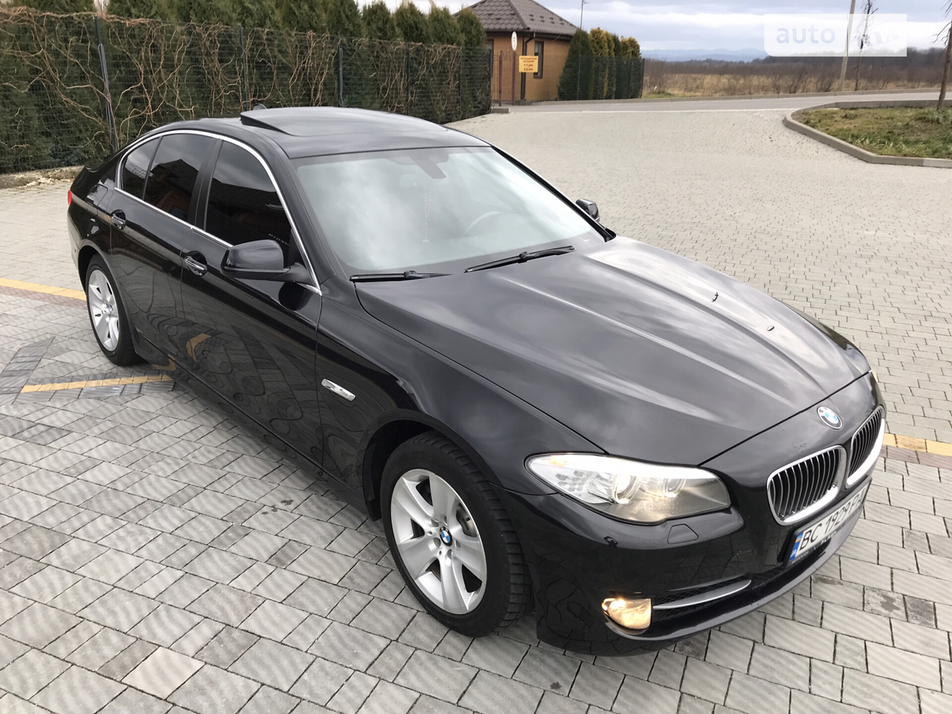 BMW 5 Series 2012