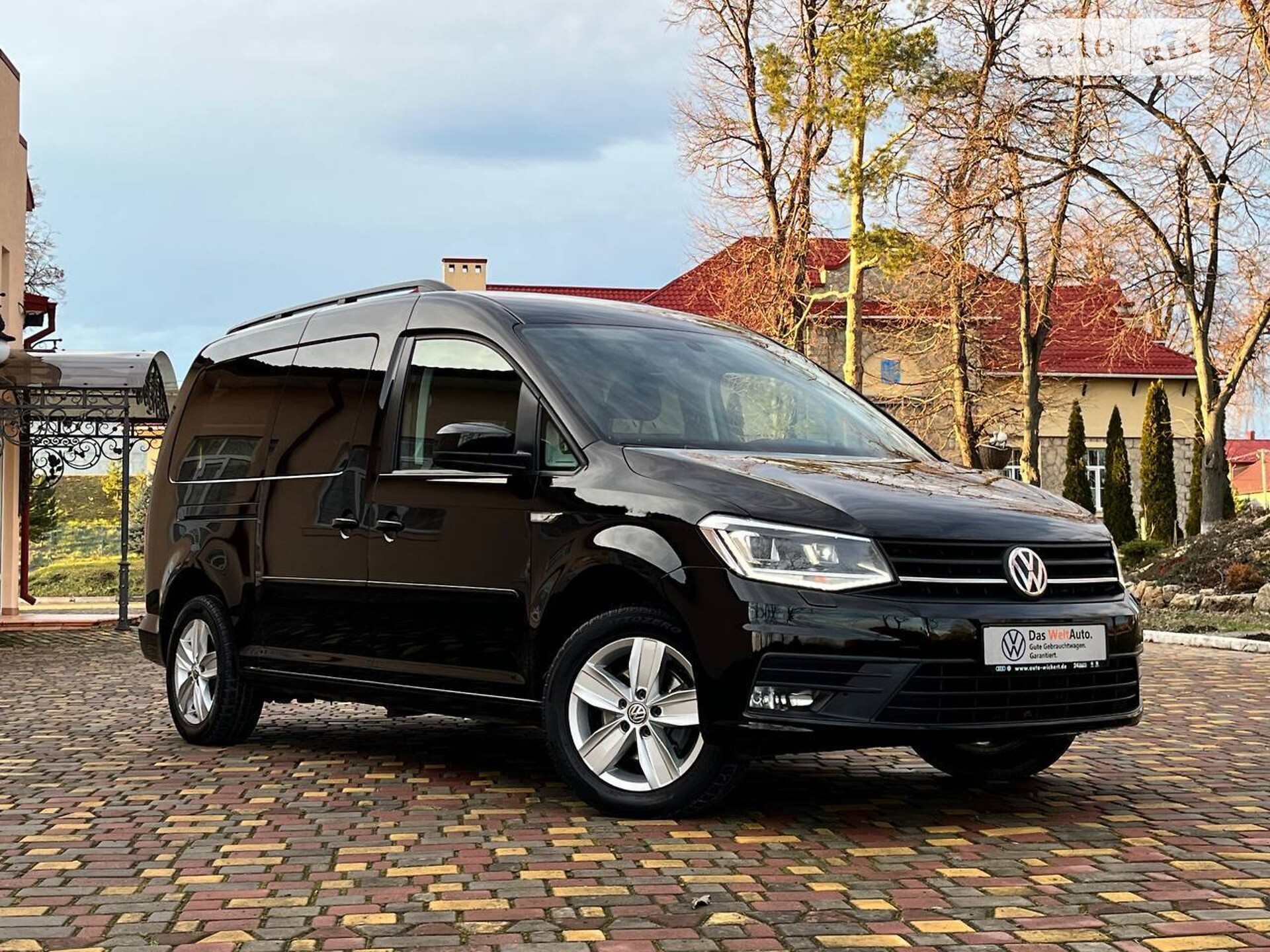 VOLKSWAGEN CADDY 2017