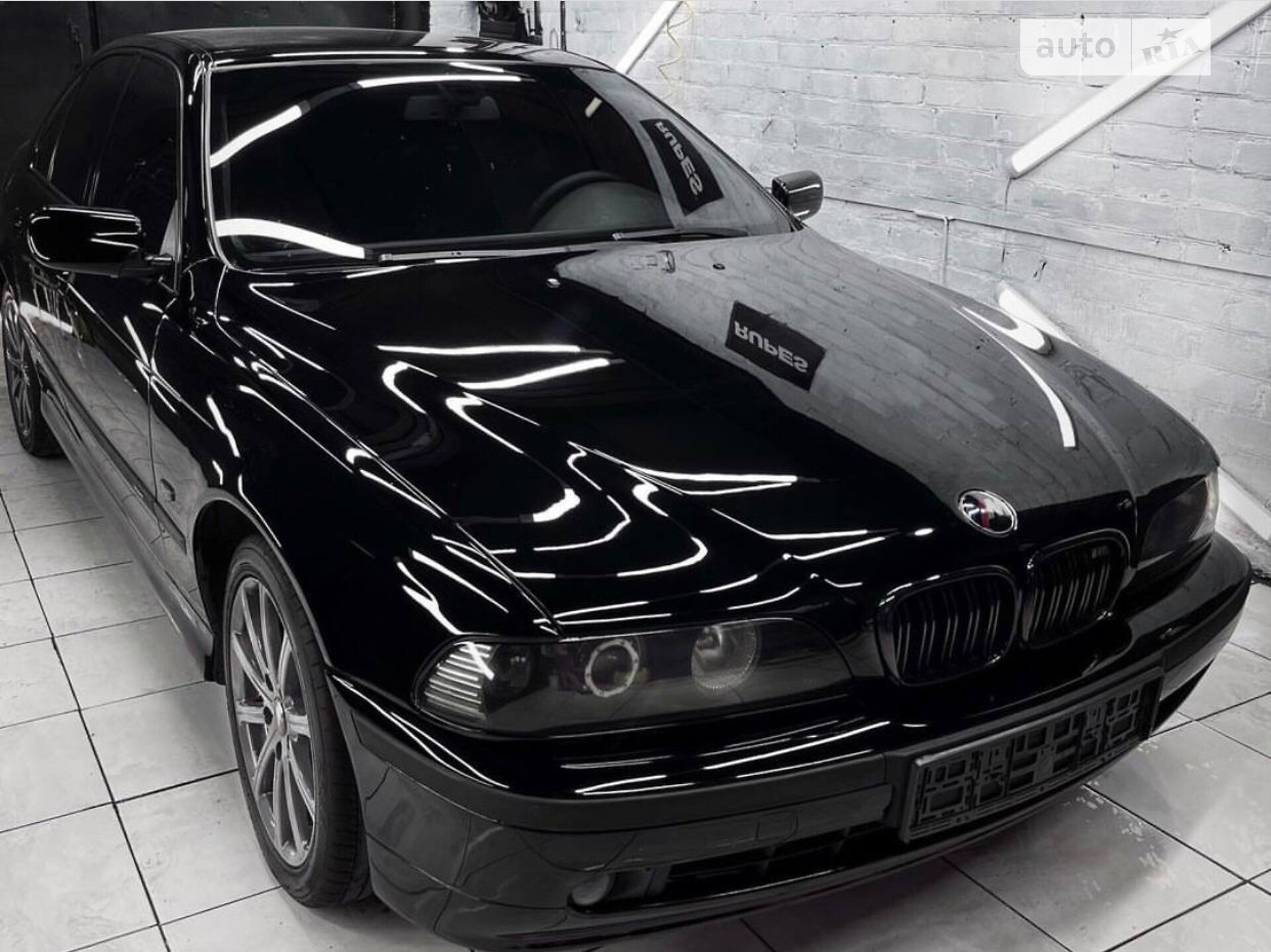 Головне фото звіту автомобіля BMW 520I 1999