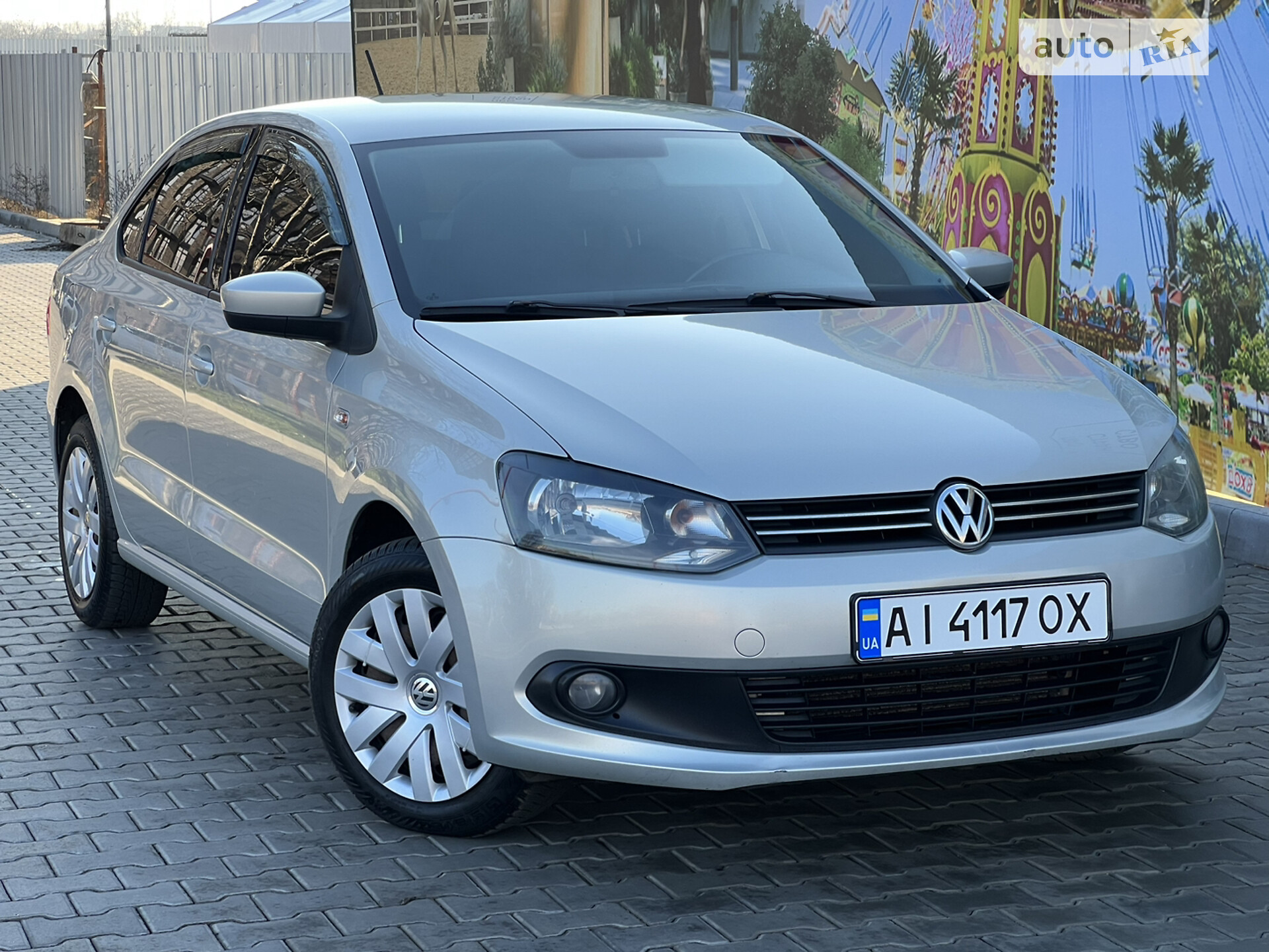VOLKSWAGEN POLO 2013