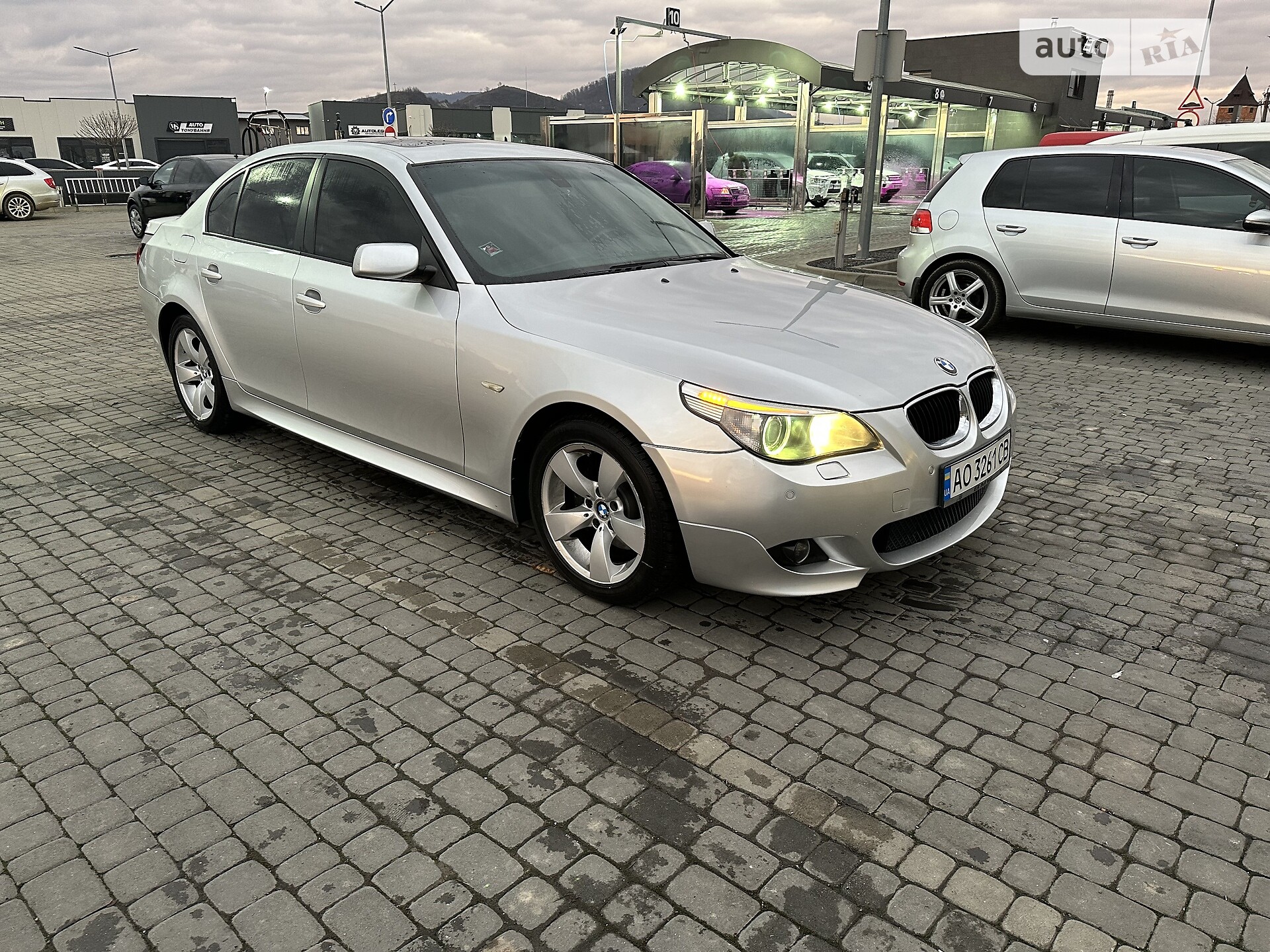 BMW 5 Series 2004