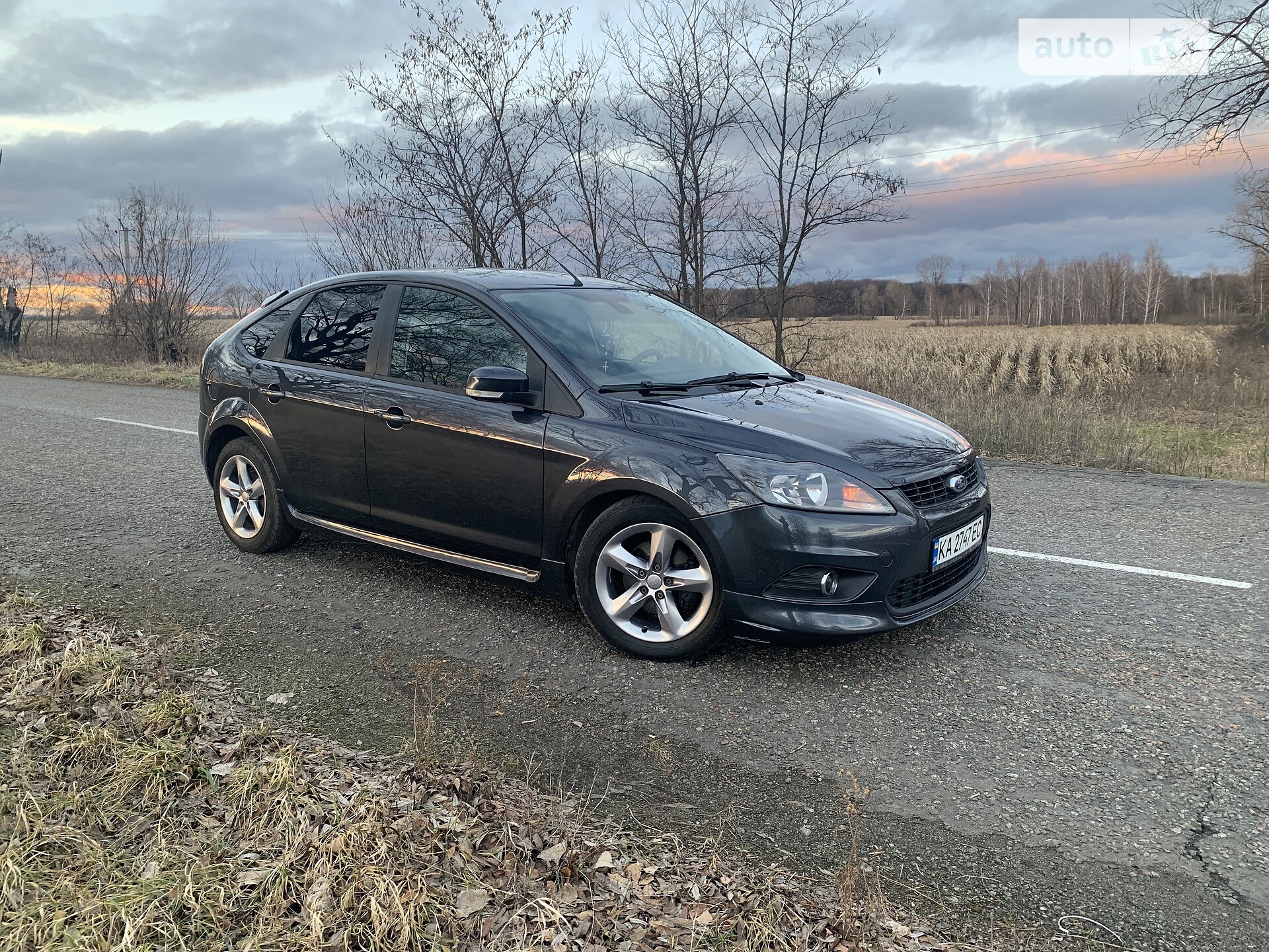 Головне фото звіту автомобіля FORD FOCUS 2010