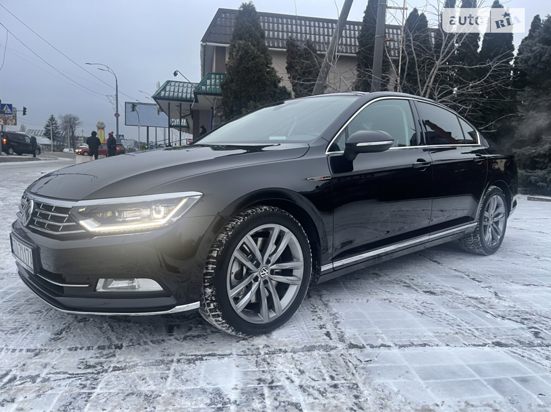 VOLKSWAGEN PASSAT 2016