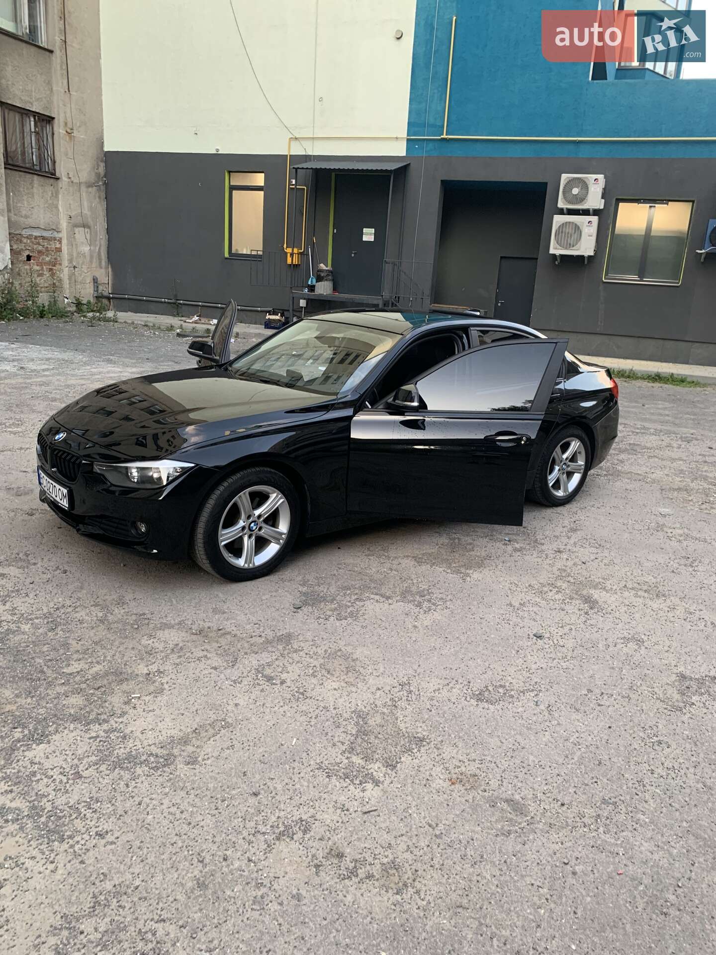 BMW 320I 2014