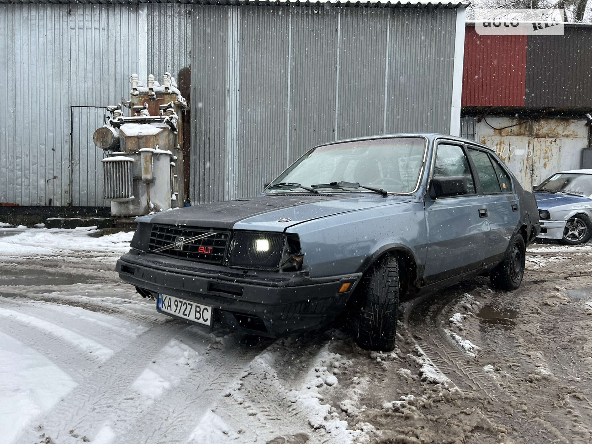 VOLVO 360 1986