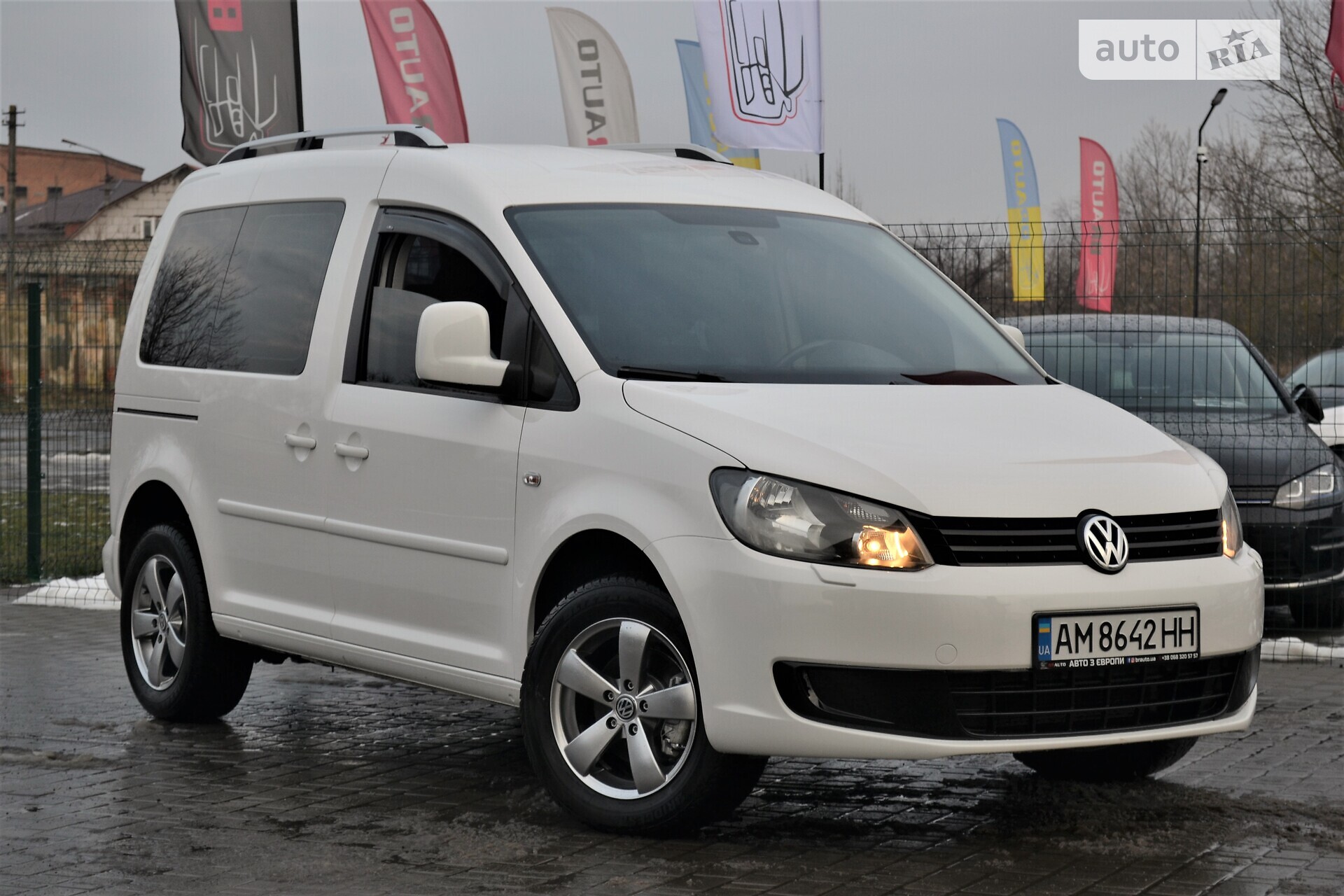 VOLKSWAGEN CADDY 2014