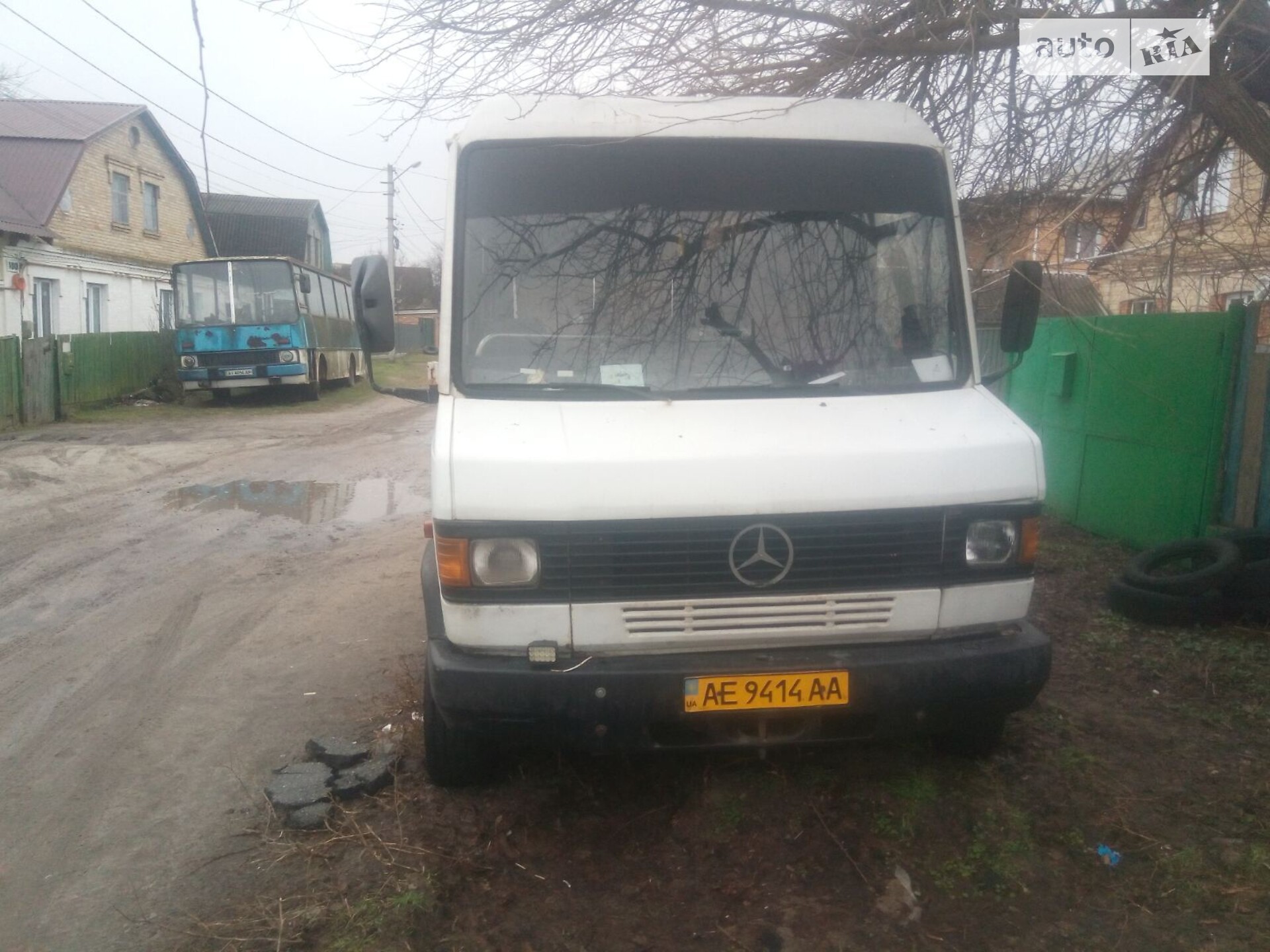 MERCEDES-BENZ 609D 1995