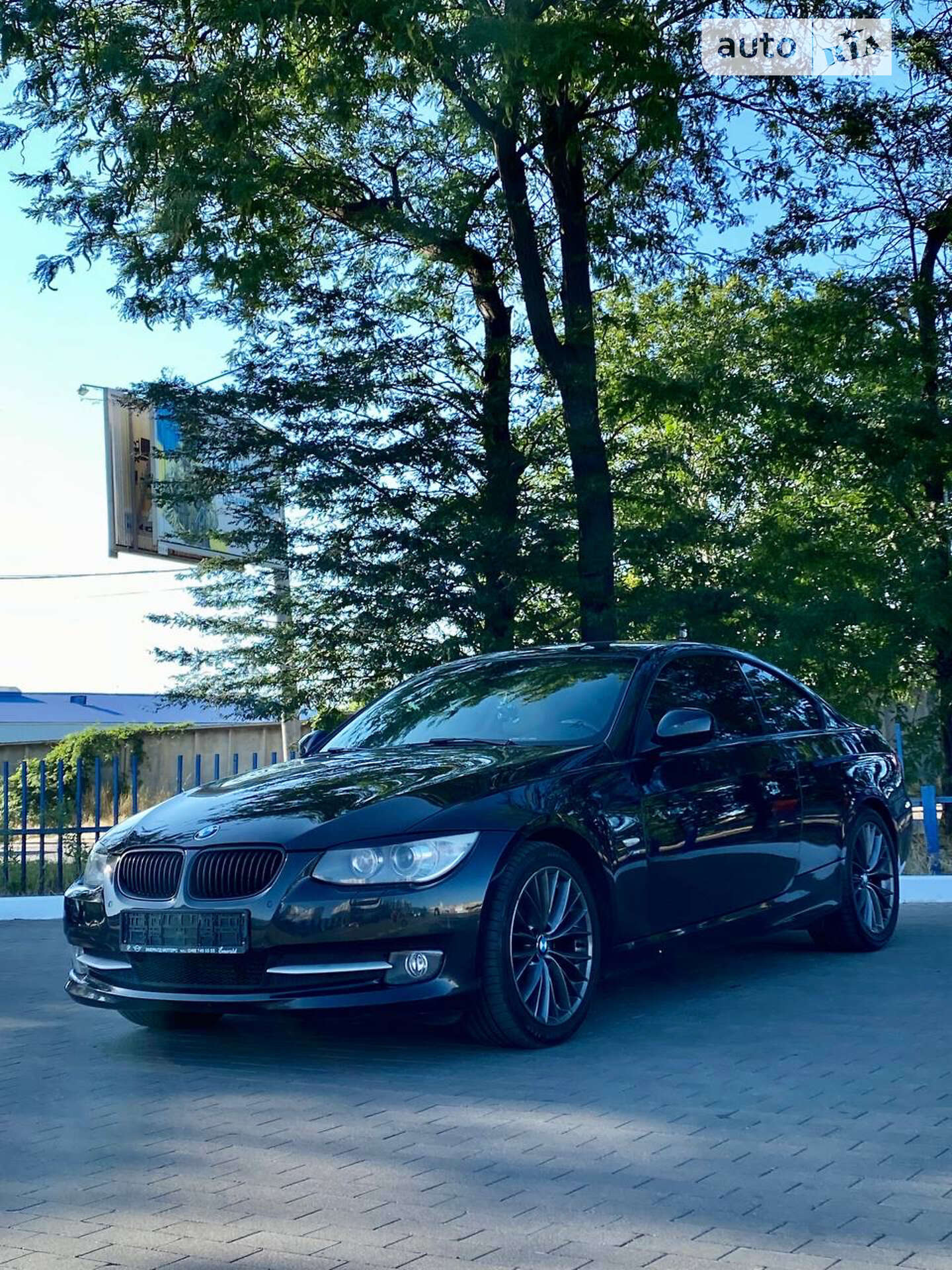 BMW 320D XDRIVE 2010