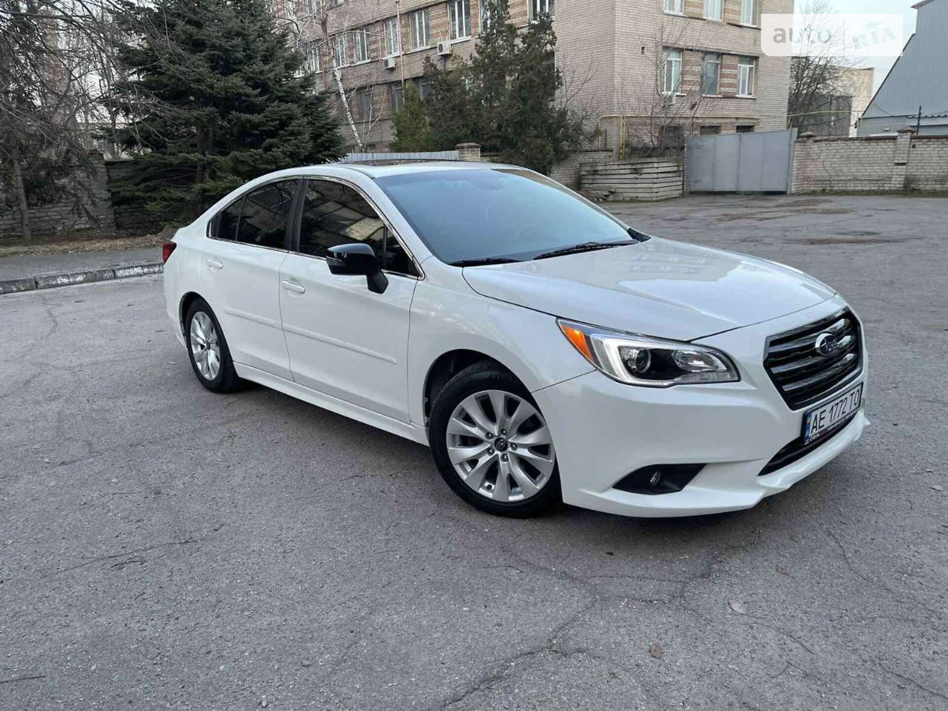 SUBARU LEGACY