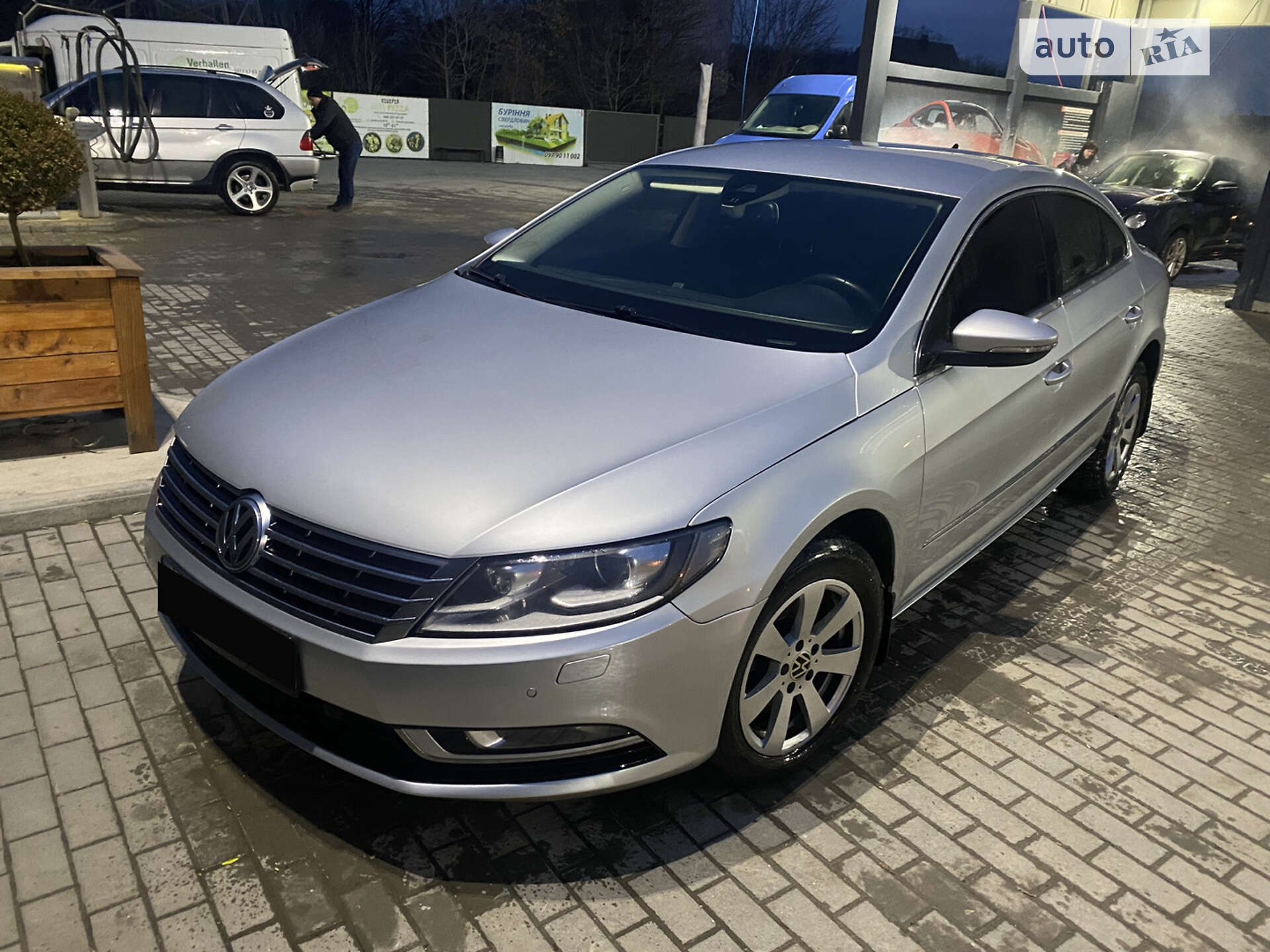 VOLKSWAGEN PASSAT CC 2011