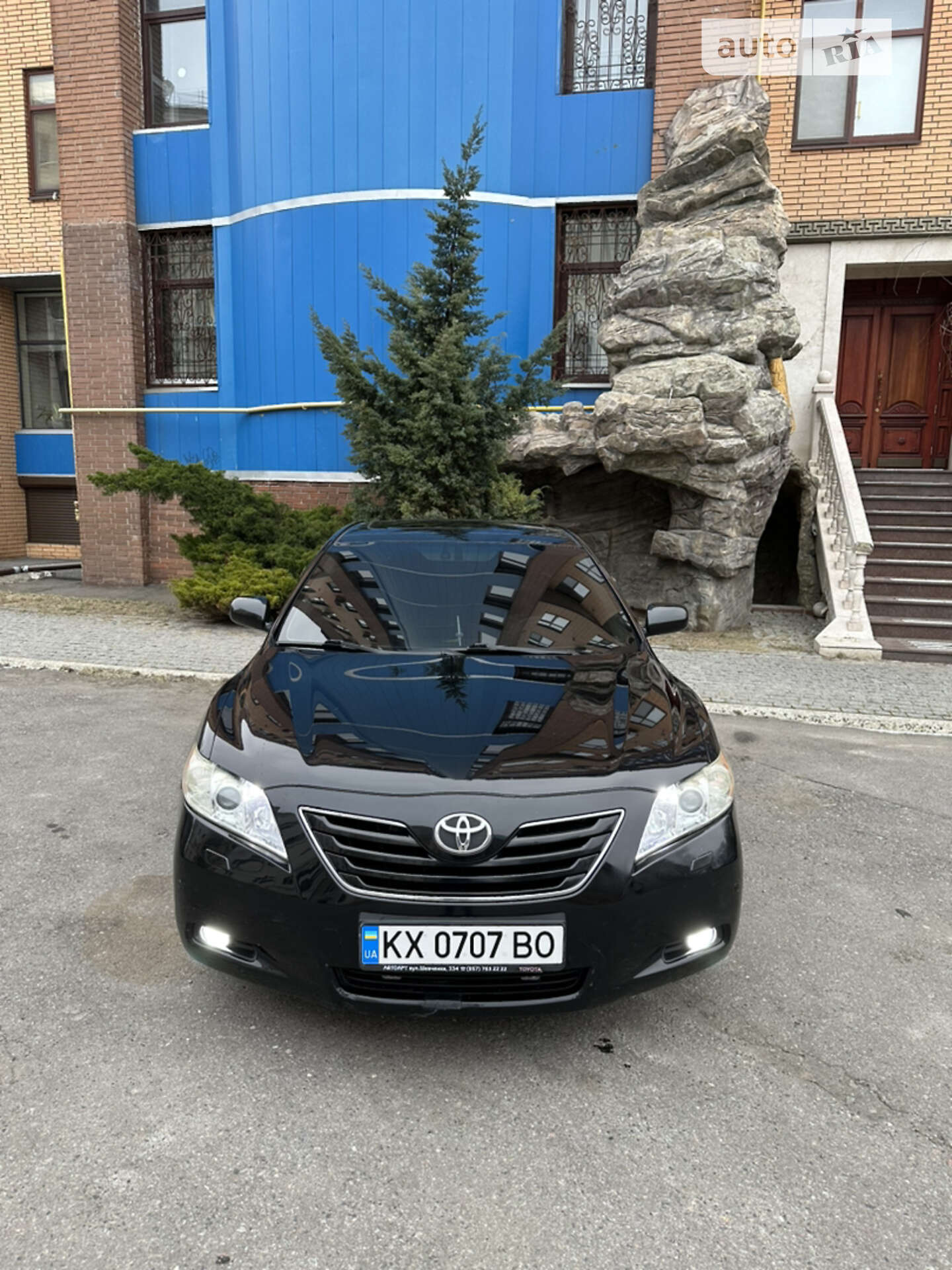 TOYOTA CAMRY