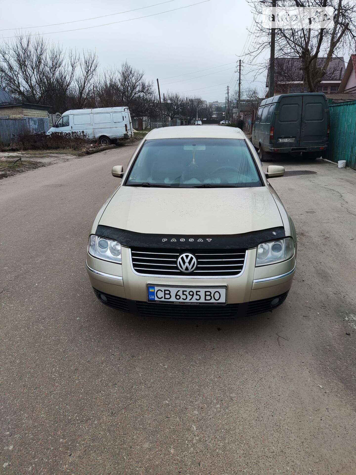 VOLKSWAGEN PASSAT 2003