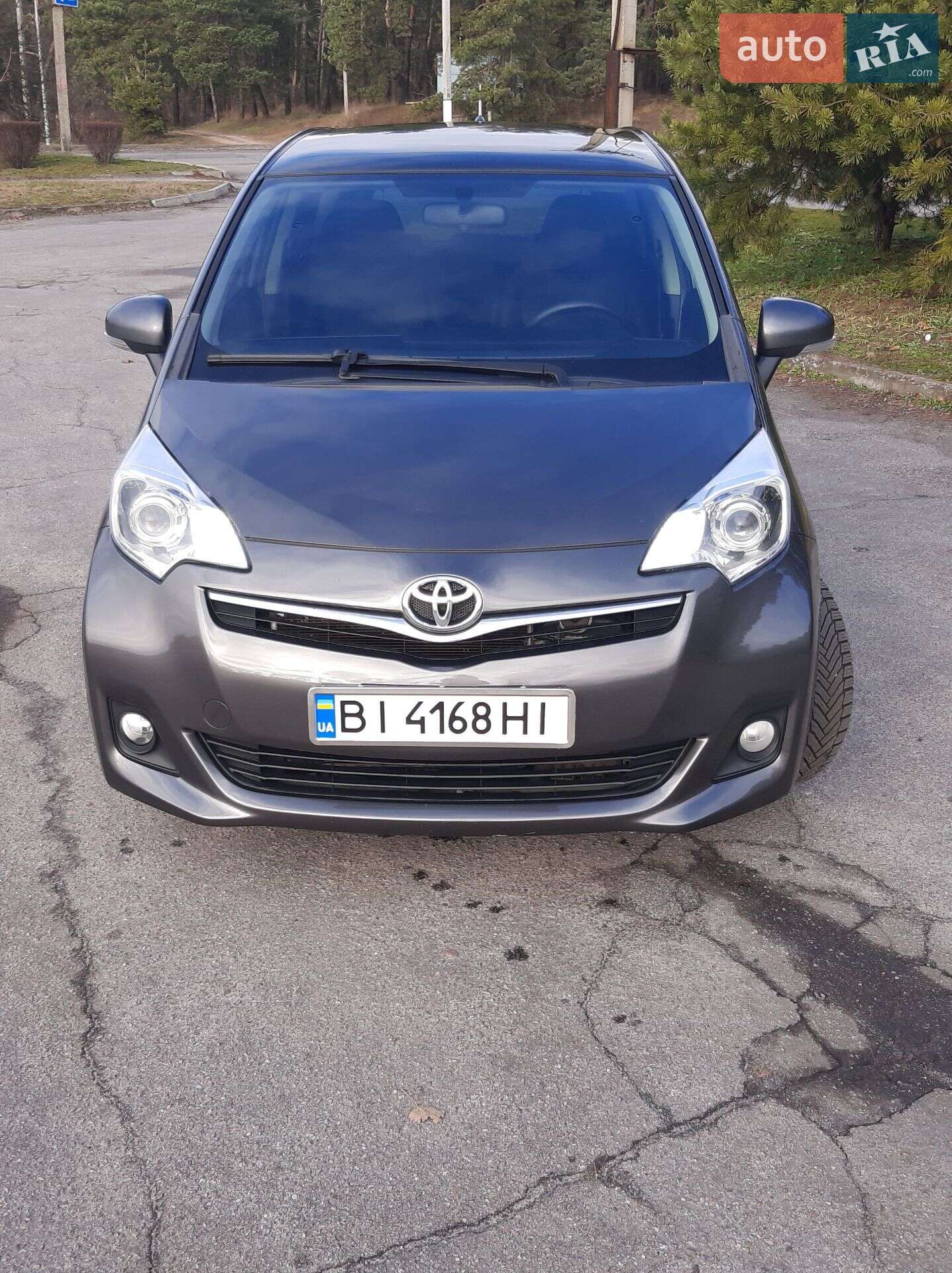 TOYOTA VERSO S 2011