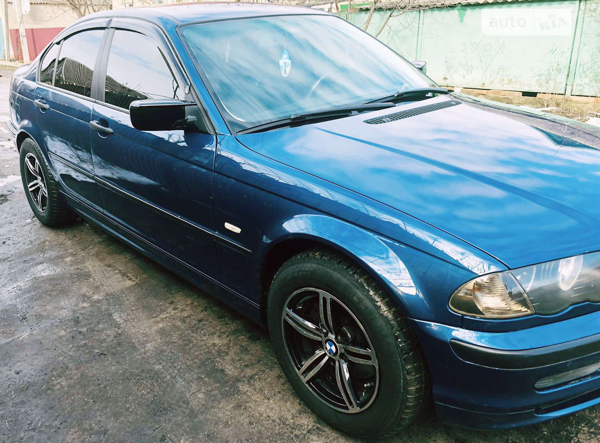 BMW 3 Series 2001
