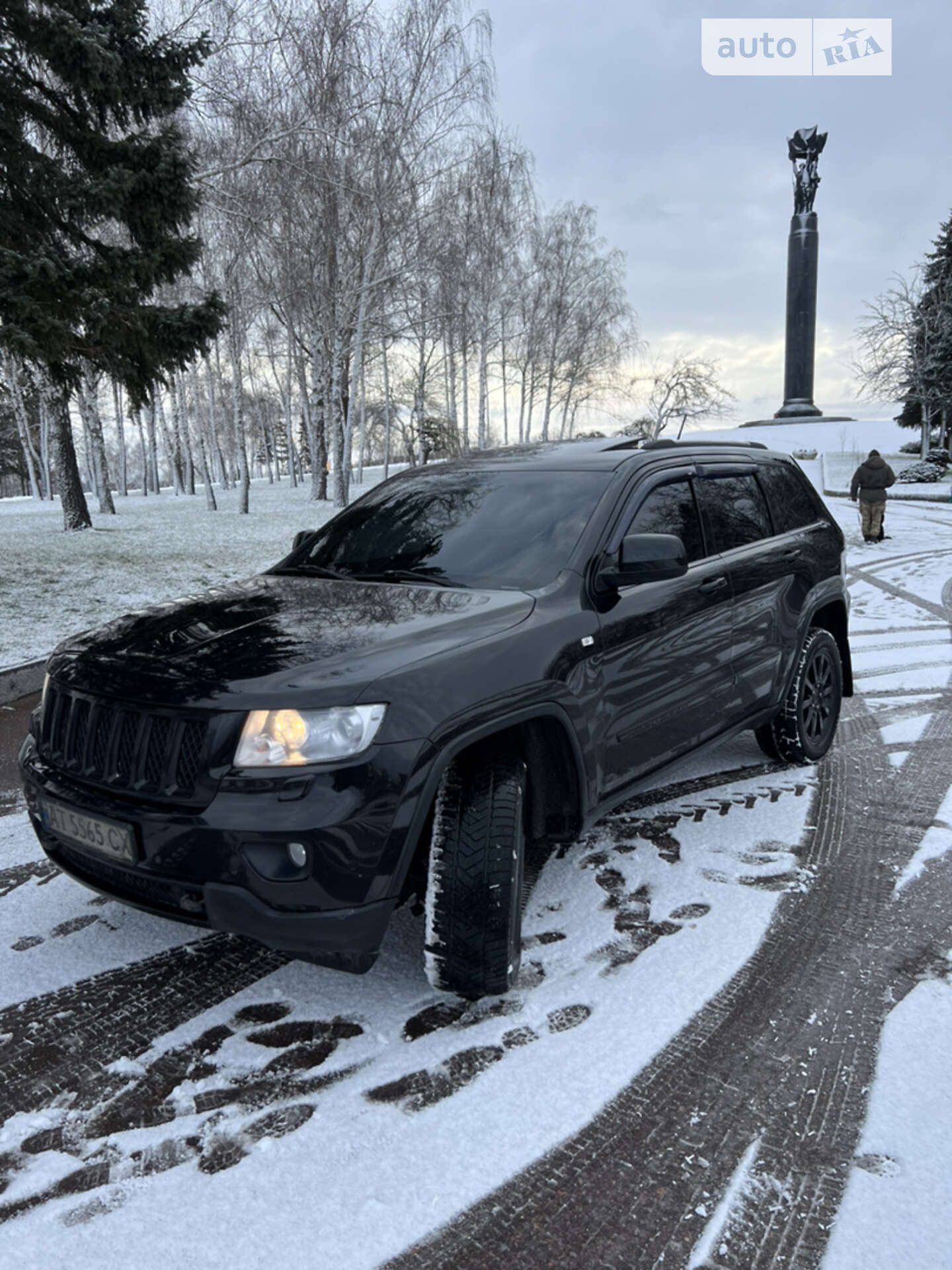 JEEP GRAND CHEROKEE 2011
