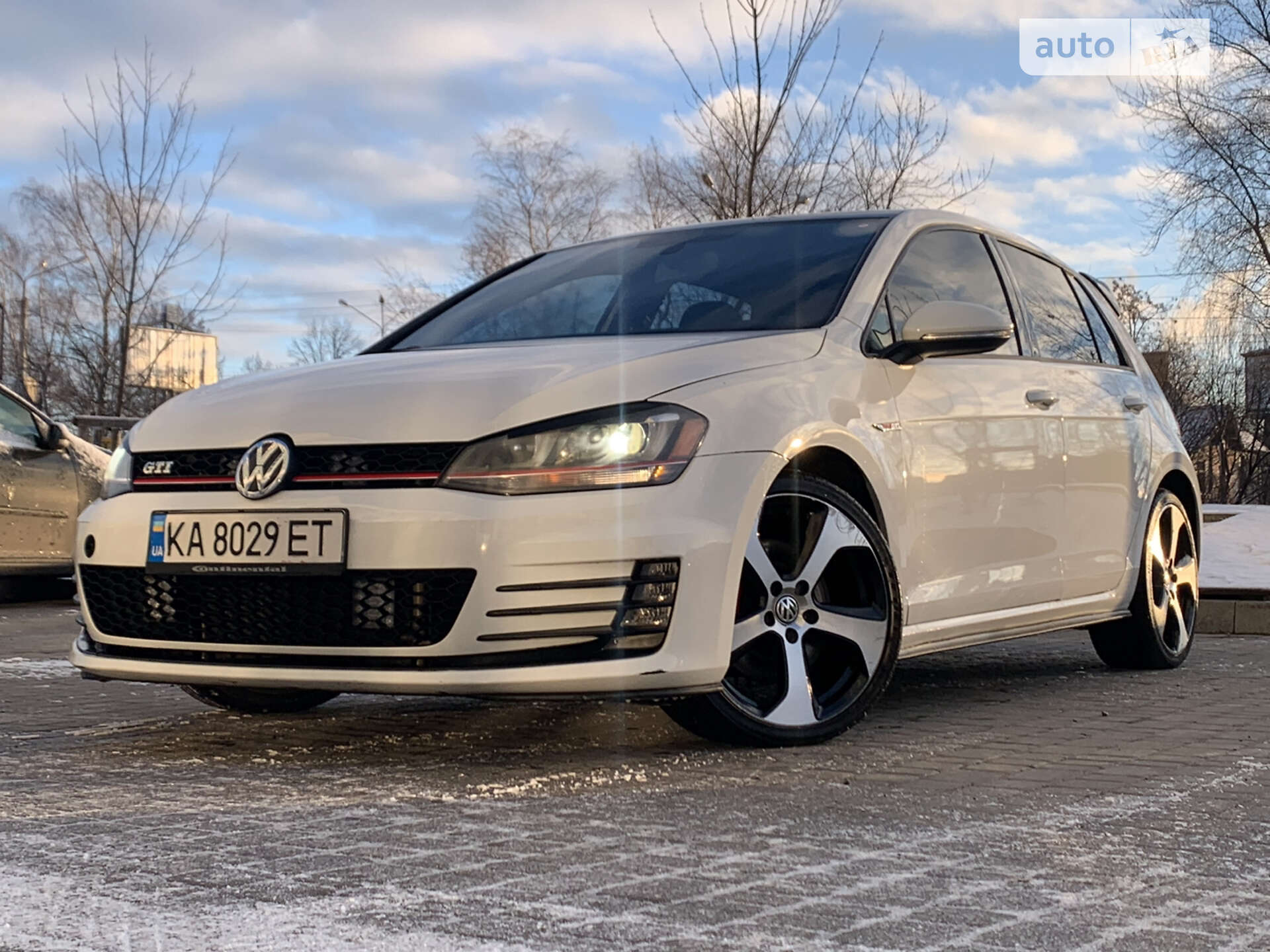 VOLKSWAGEN GOLF GTI 2014