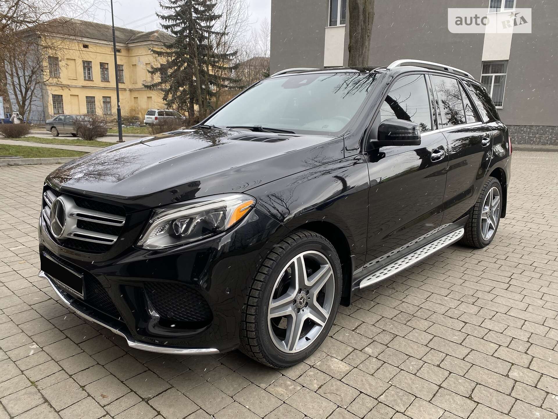 MERCEDES-BENZ GLE 350D 2016