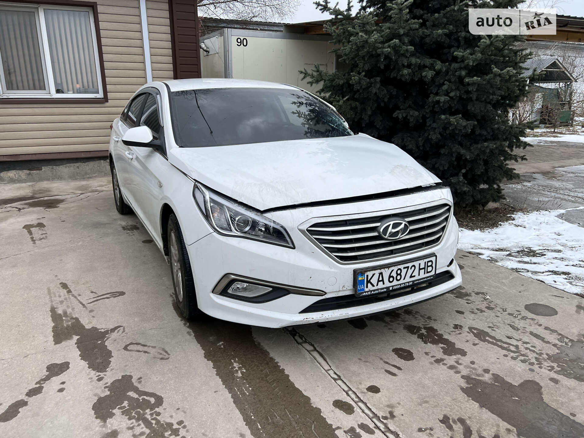 Головне фото звіту автомобіля HYUNDAI SONATA 2015