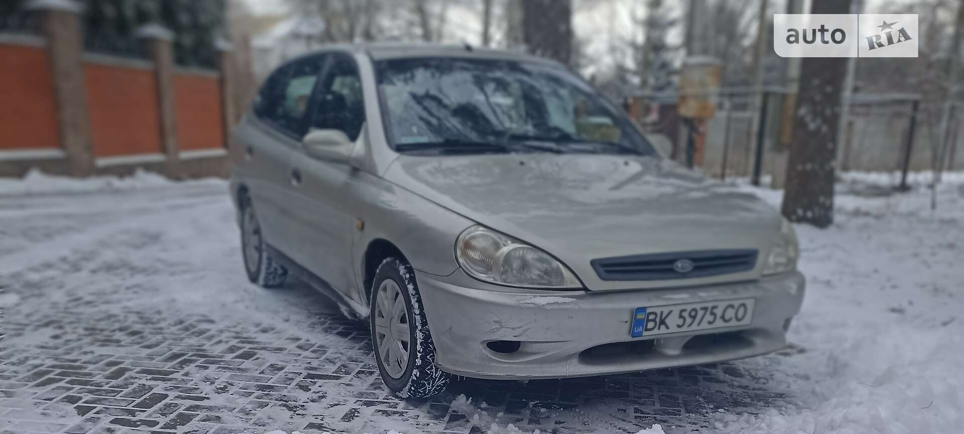 KIA RIO 2001