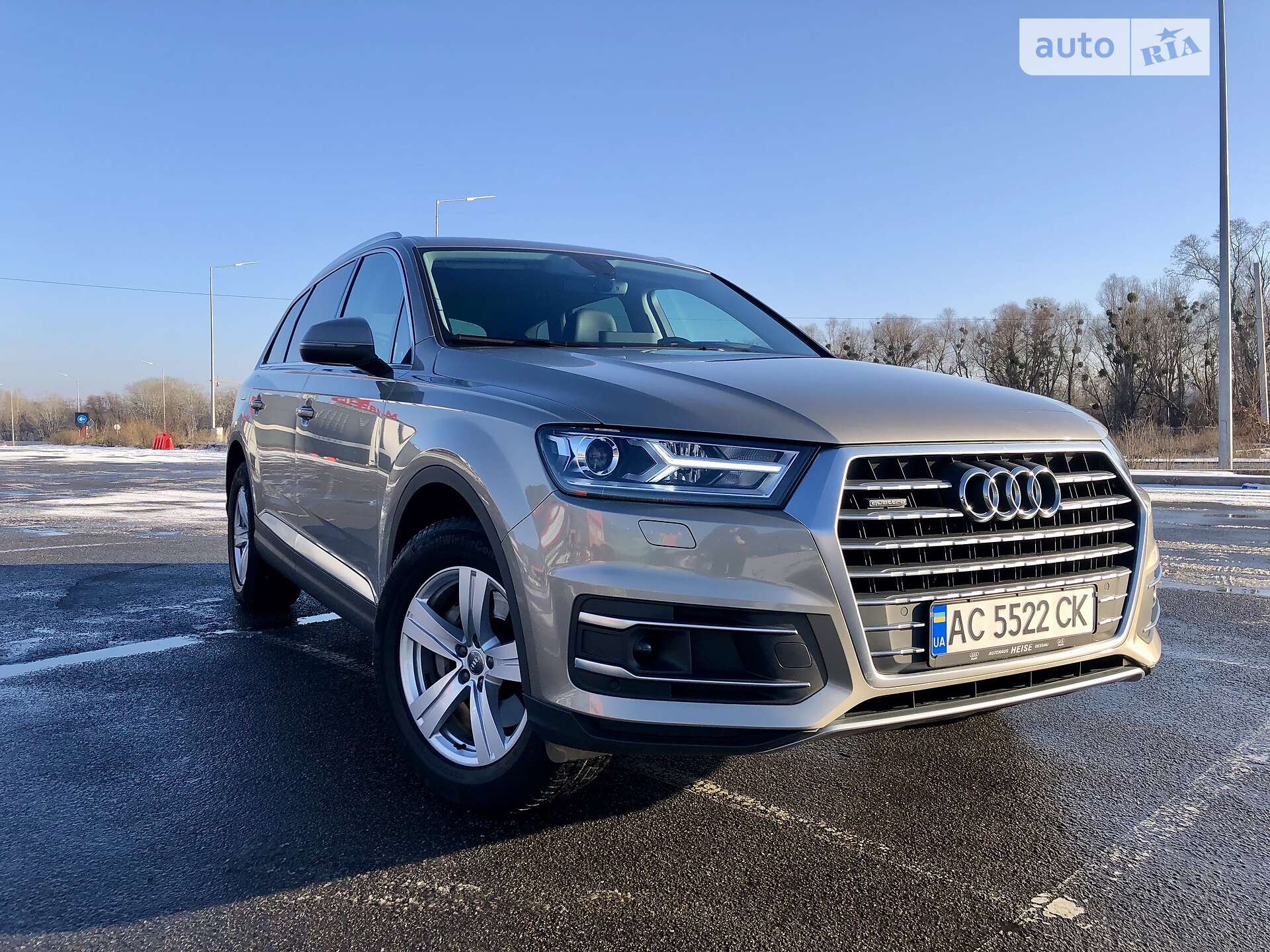 AUDI Q7