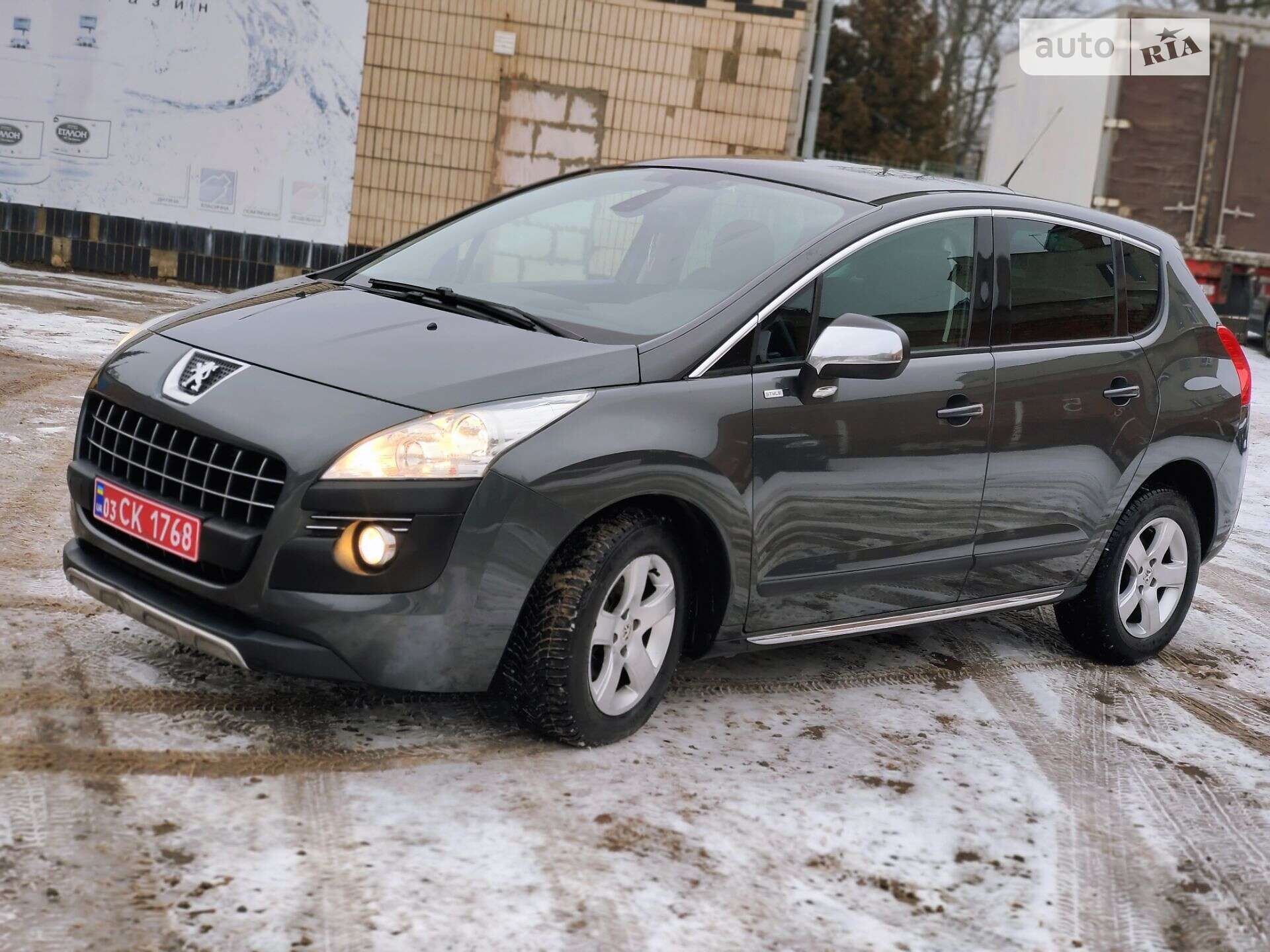 PEUGEOT 3008 2013
