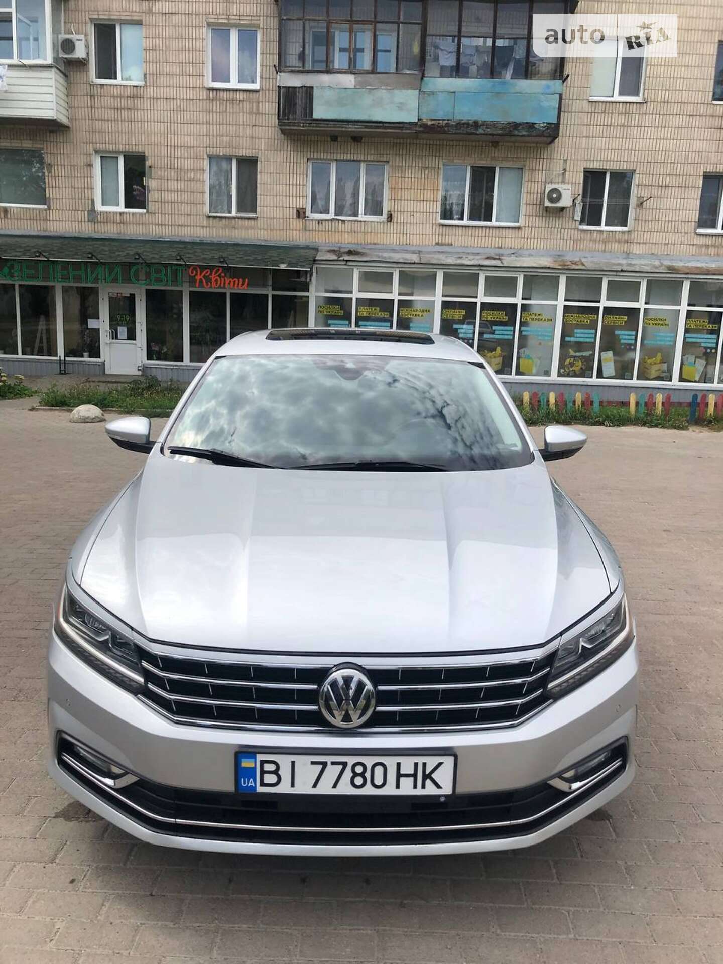VOLKSWAGEN PASSAT 2017