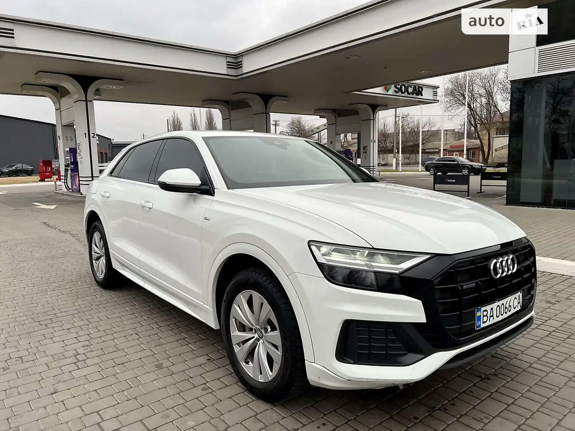 AUDI Q8 2020