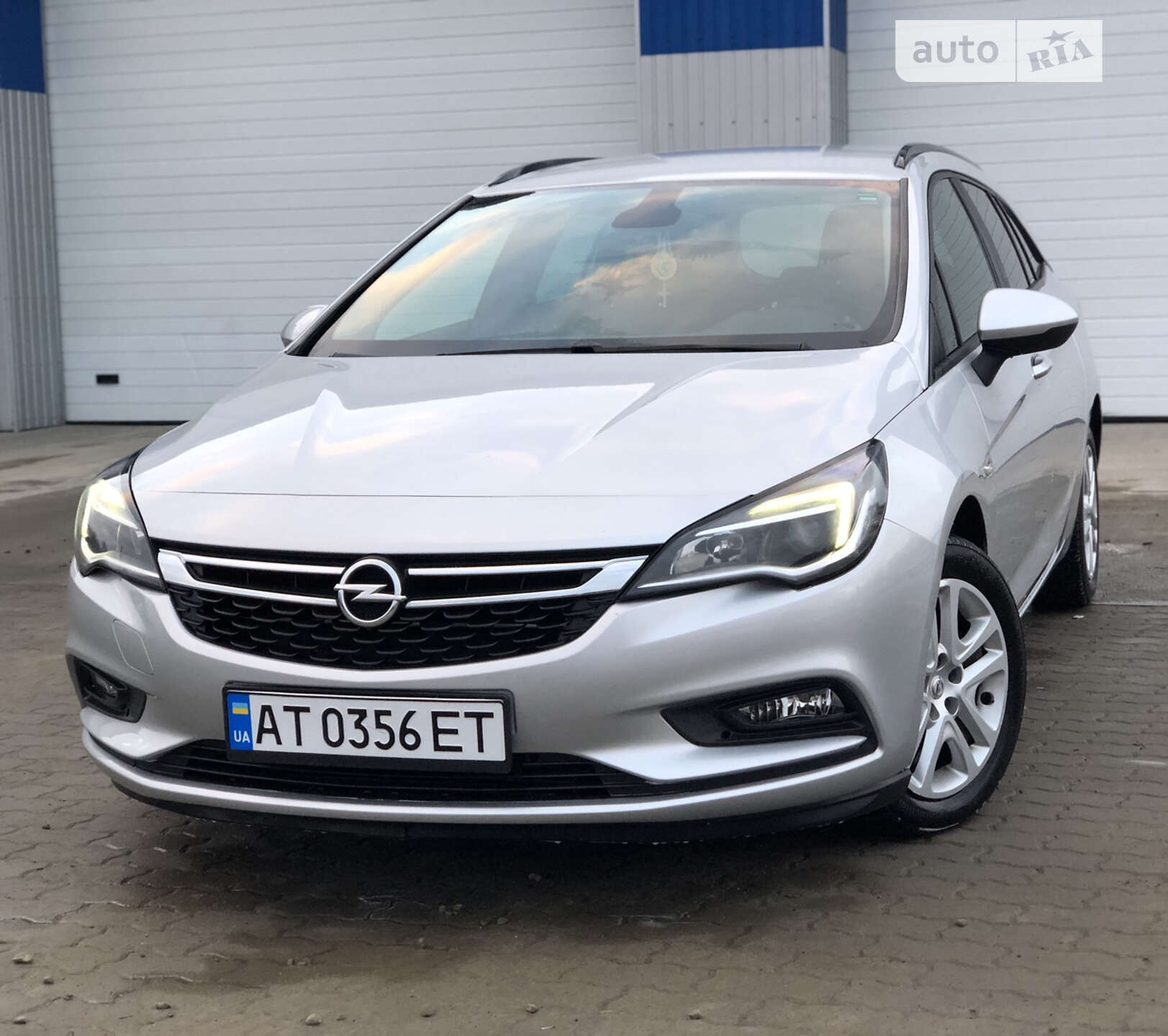 Головне фото звіту автомобіля OPEL ASTRA 2016