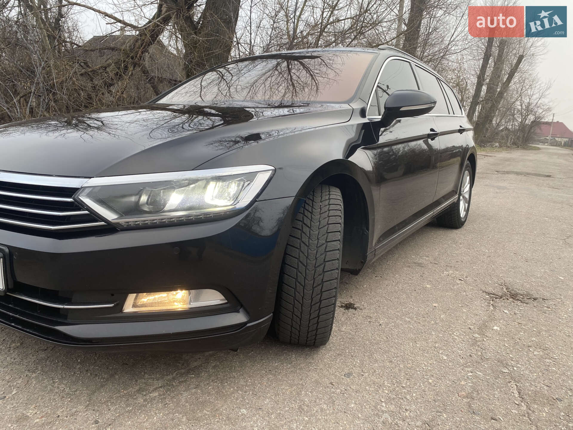 VOLKSWAGEN PASSAT 2017