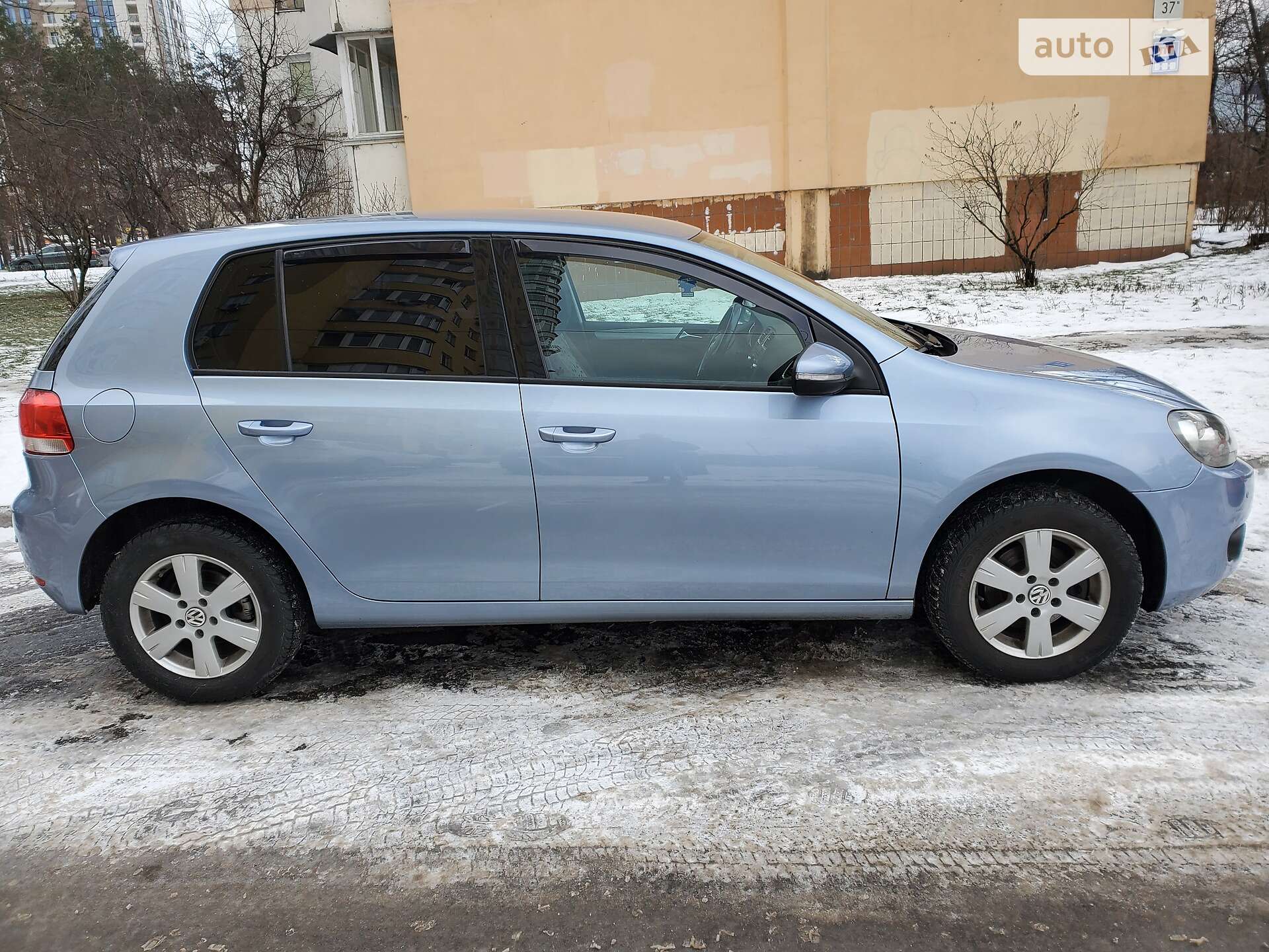 VOLKSWAGEN GOLF 2009
