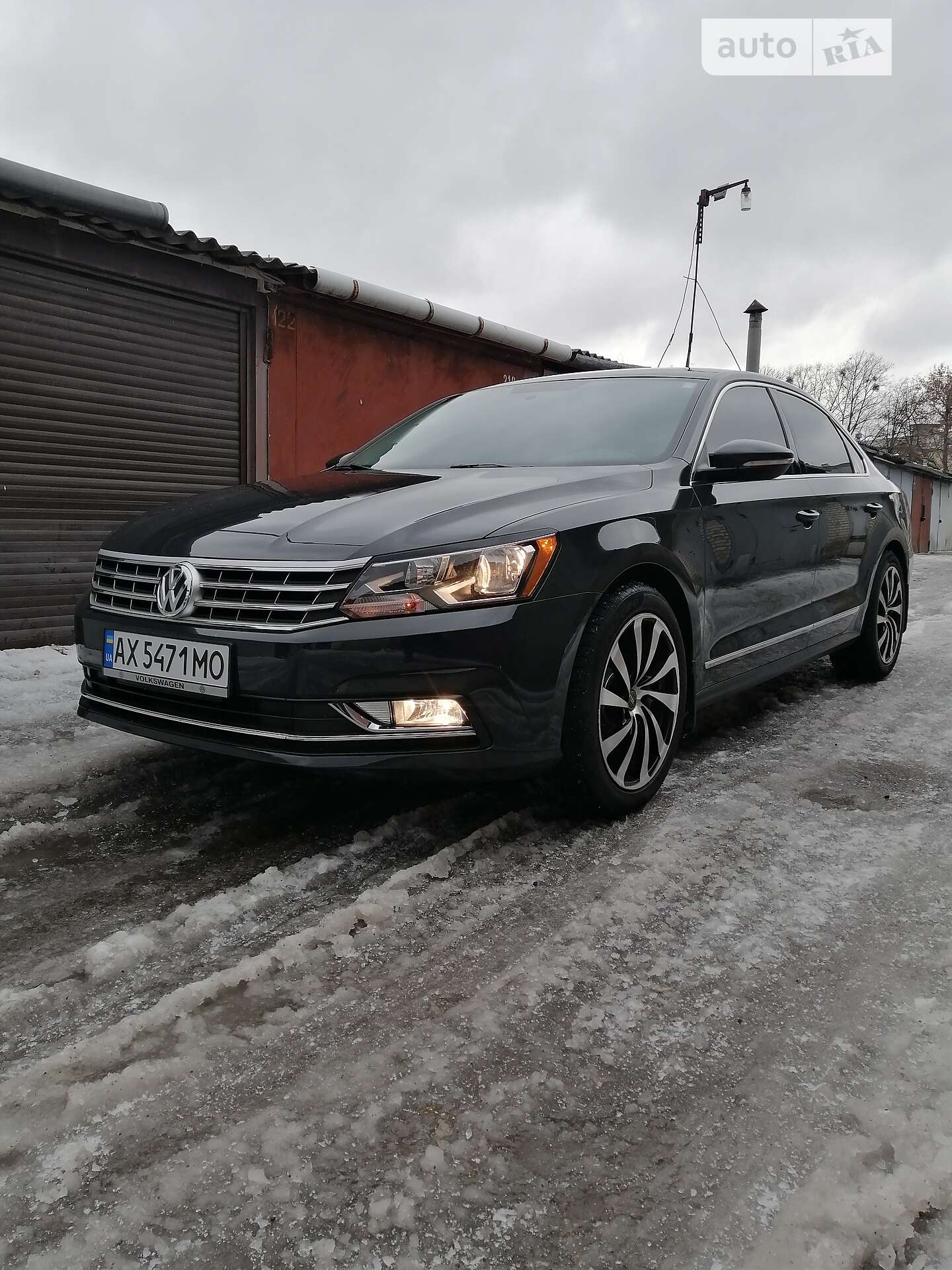 VOLKSWAGEN PASSAT 2017