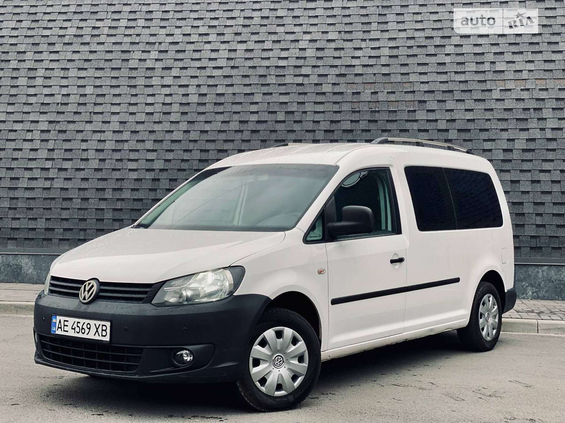 VOLKSWAGEN CADDY 2011
