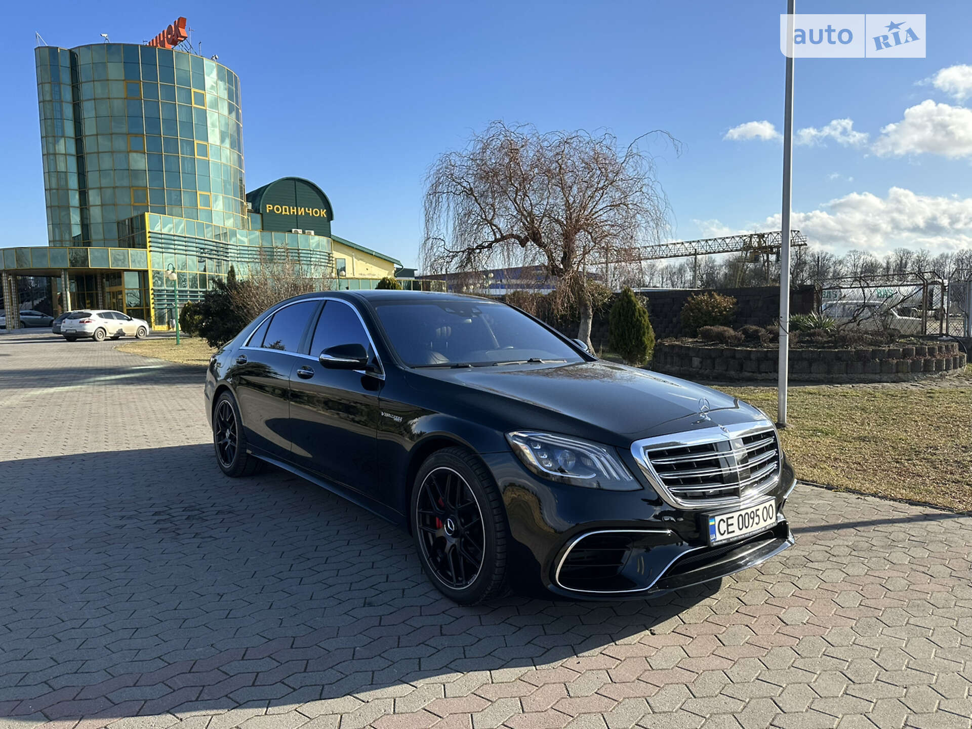 MERCEDES-BENZ S 550