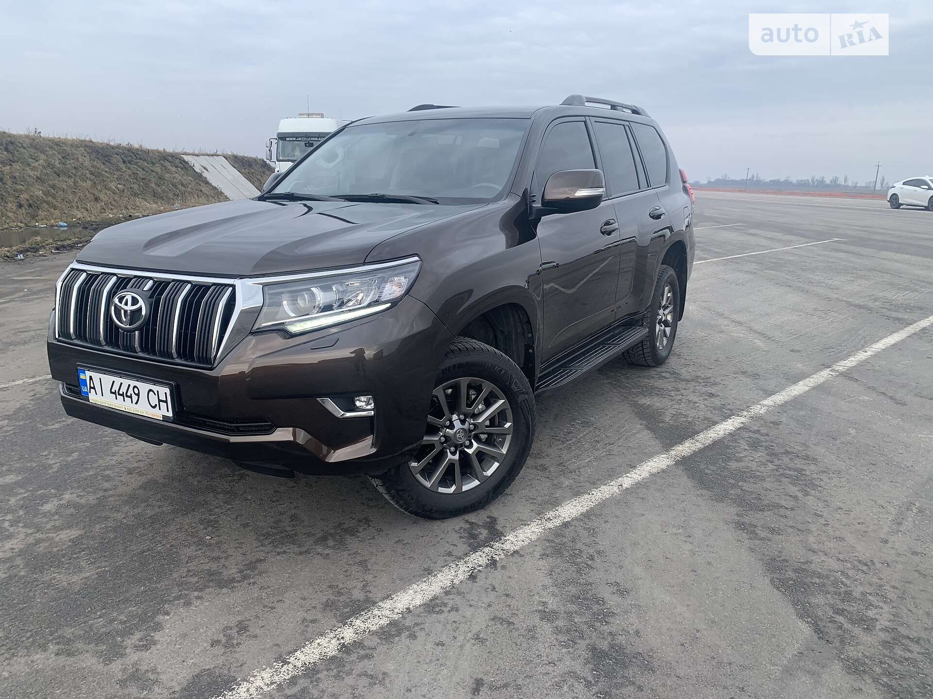TOYOTA LAND CRUISER 150 2019