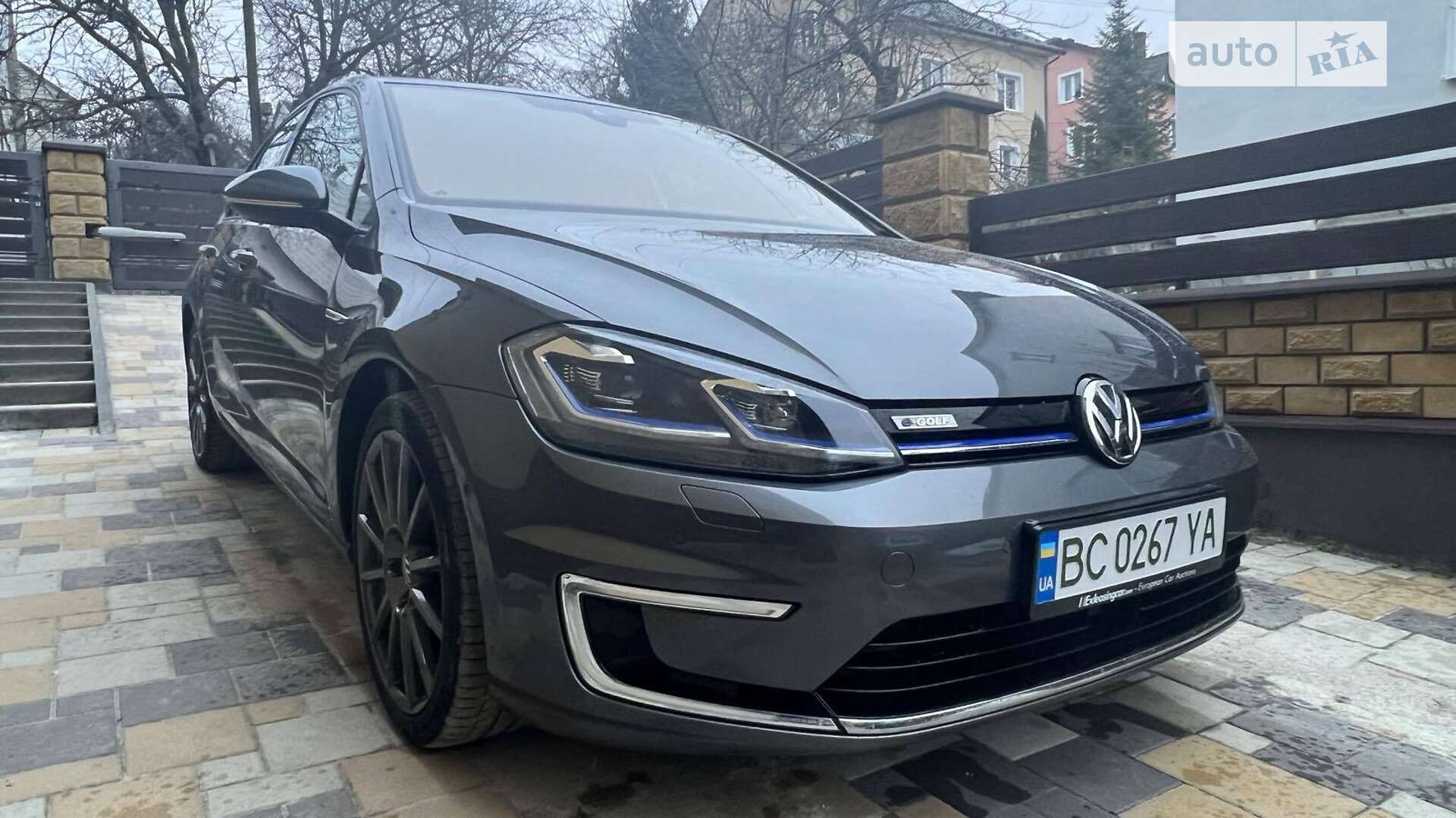 VOLKSWAGEN GOLF 2017