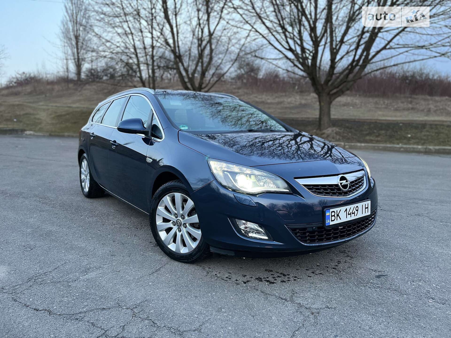 Opel Astra 2011