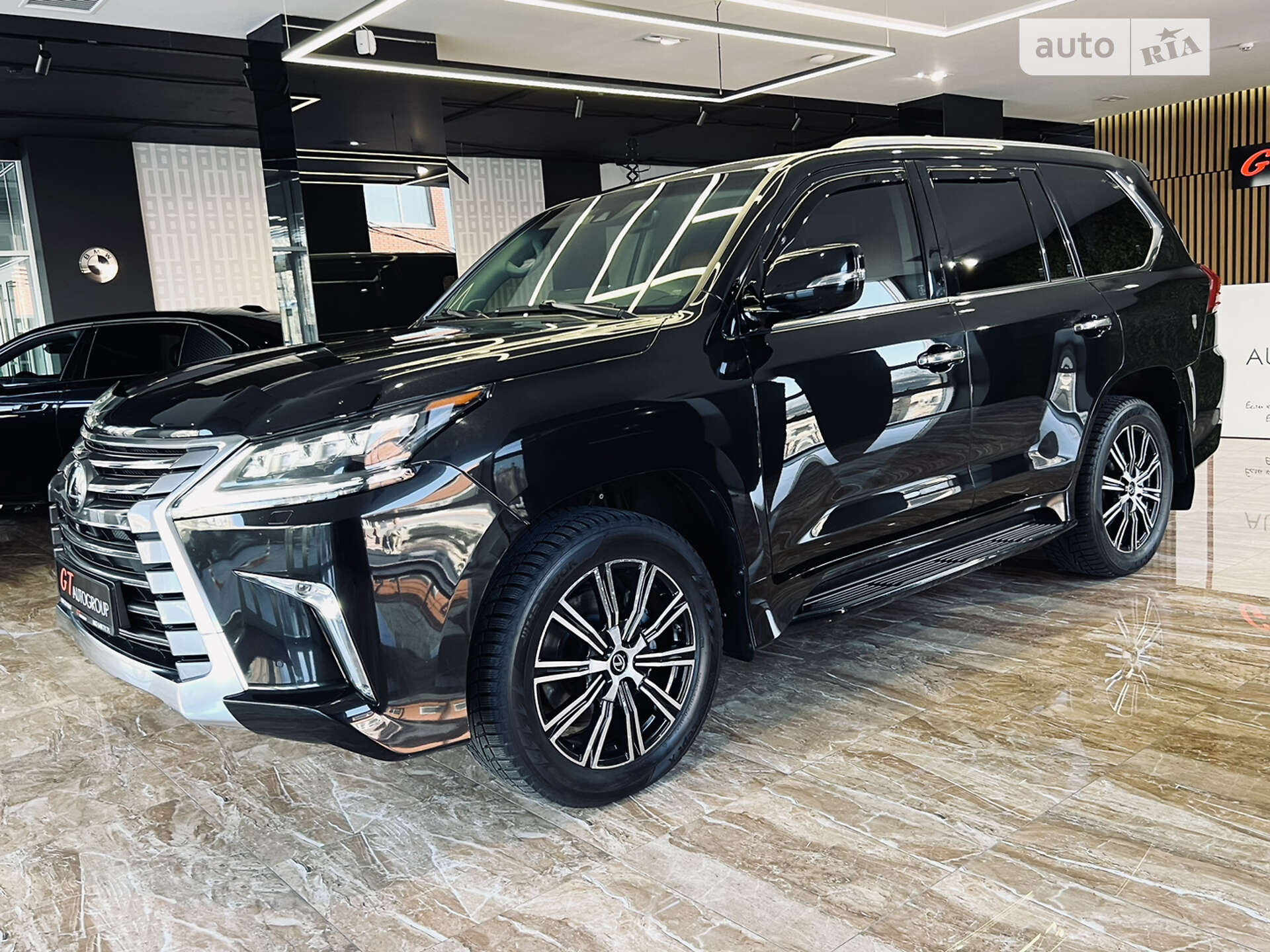 LEXUS LX 450D 2017