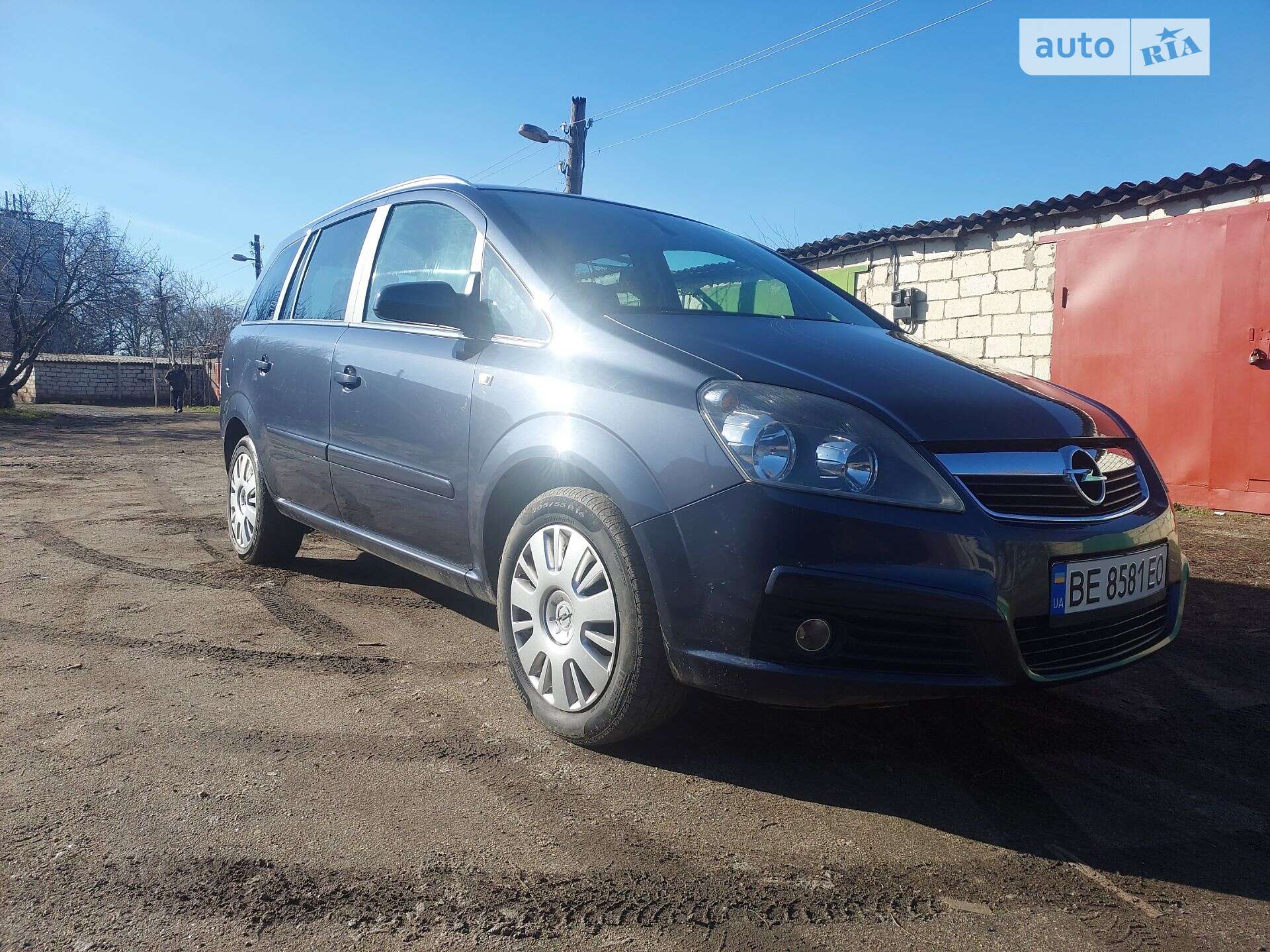 Головне фото звіту автомобіля OPEL ZAFIRA 2007