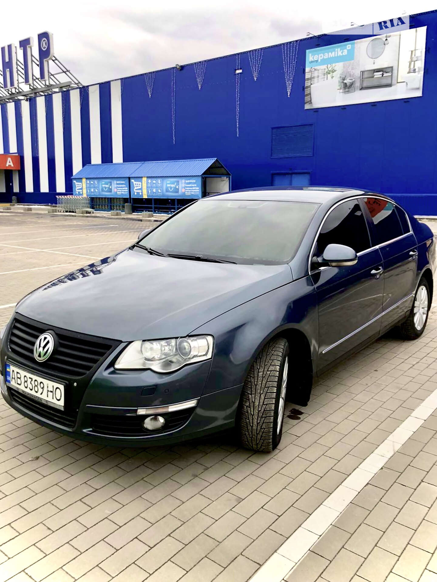 VOLKSWAGEN PASSAT 2009