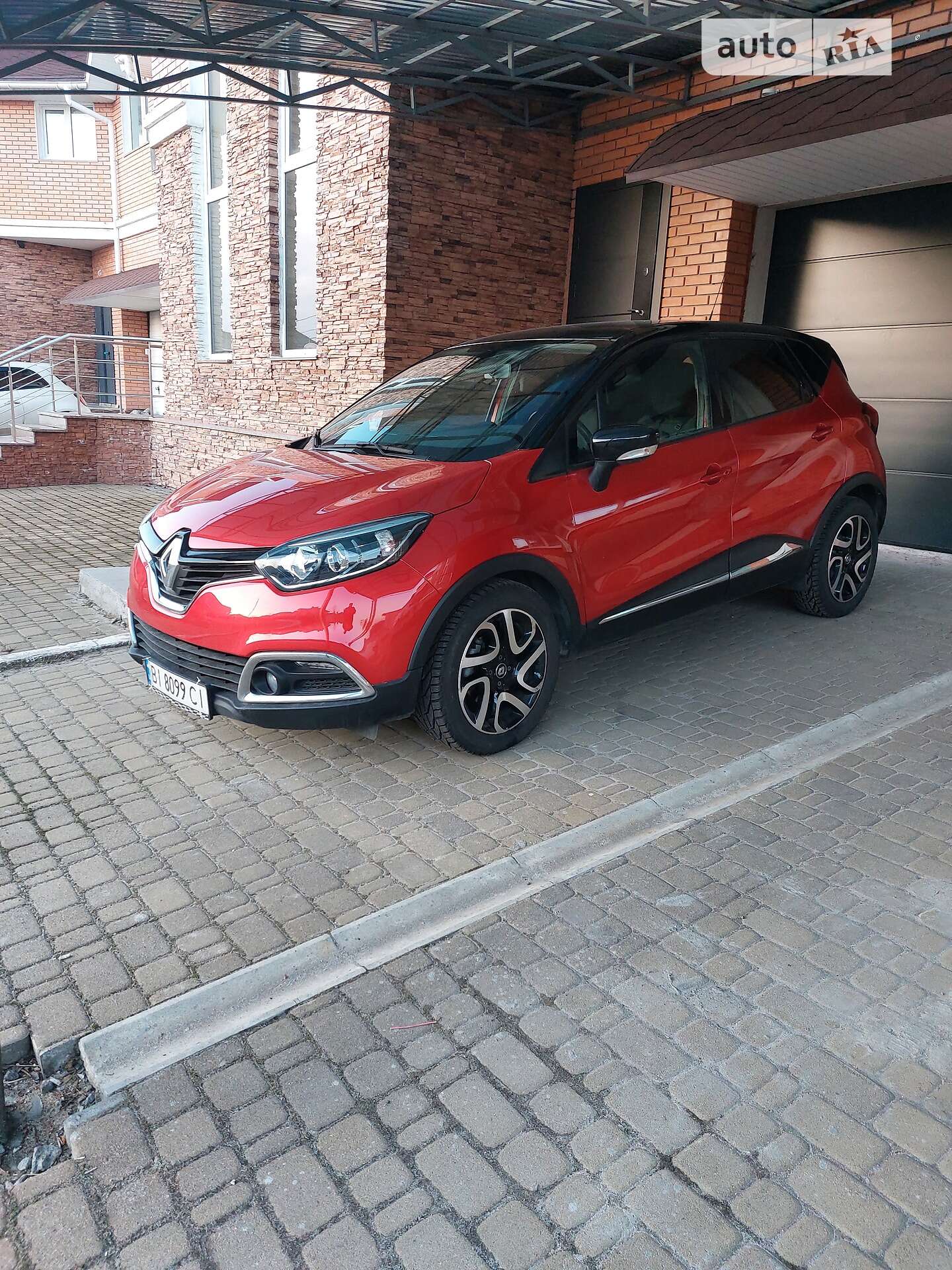 RENAULT CAPTUR 2016