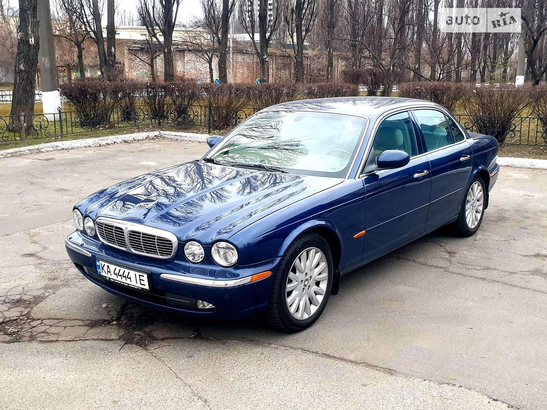 JAGUAR XJ6 2003