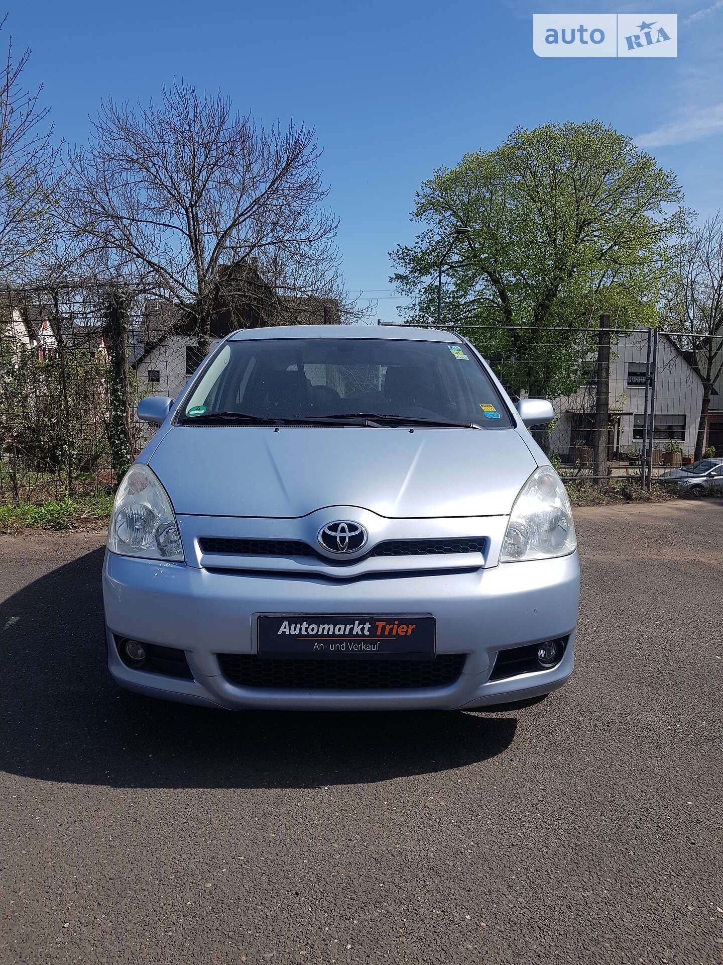 TOYOTA COROLLA VERSO 2005