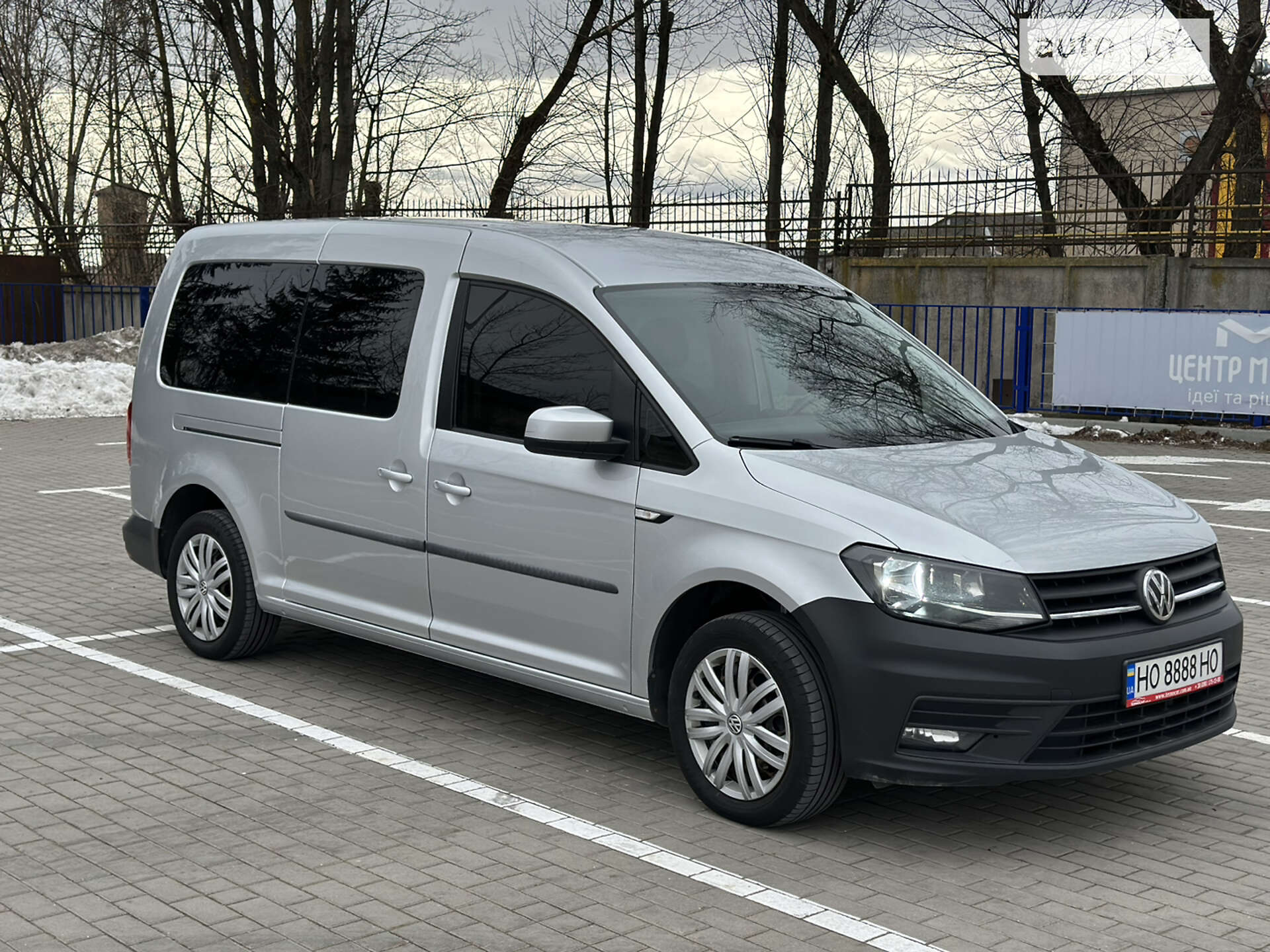 VOLKSWAGEN CADDY 2016
