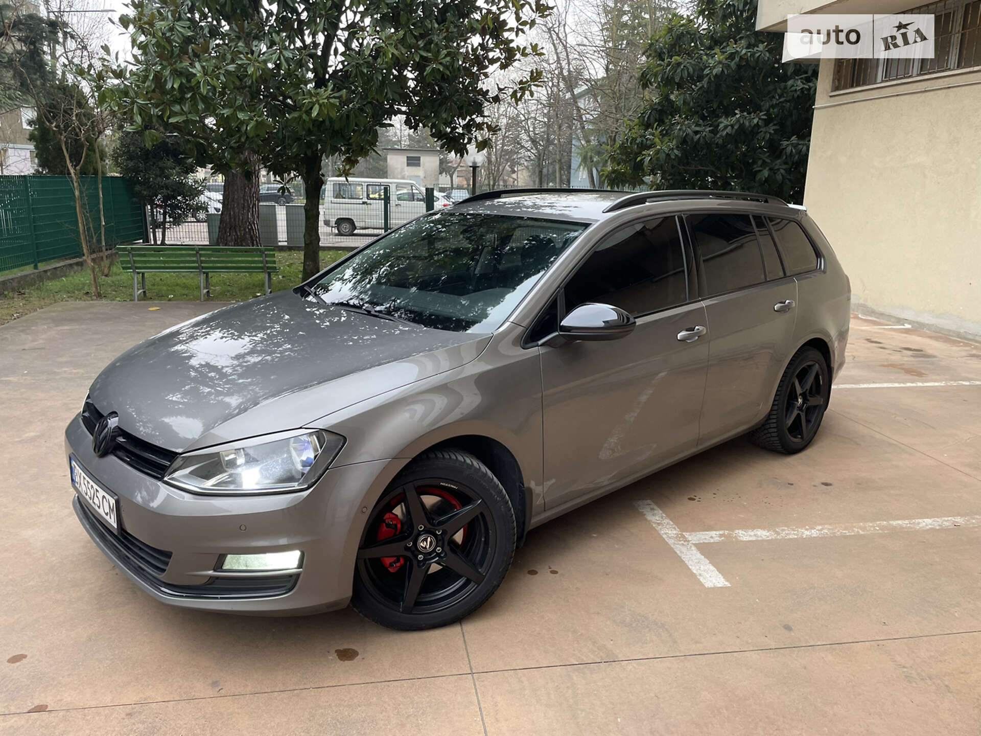 VOLKSWAGEN GOLF 2016