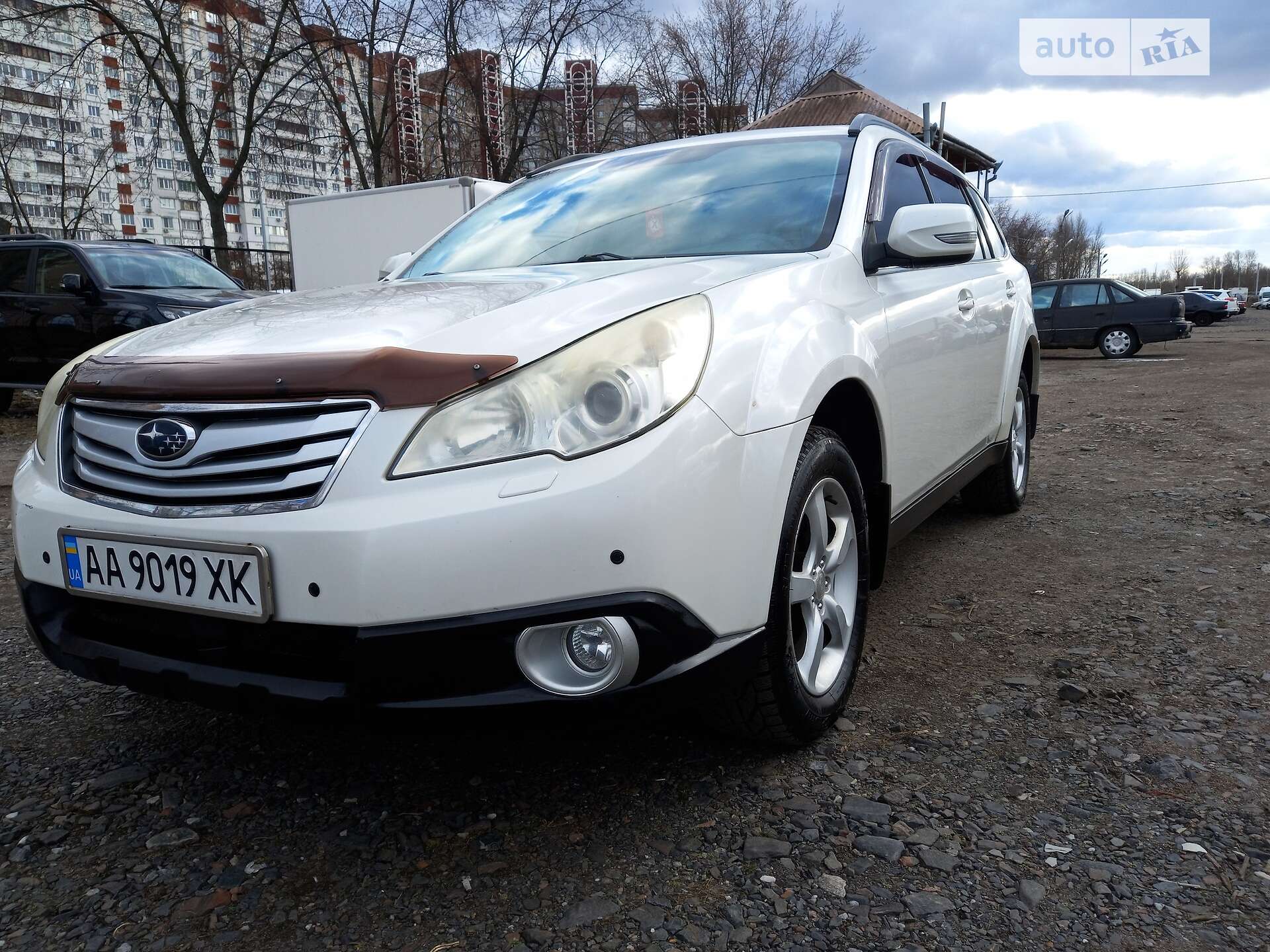 SUBARU OUTBACK 2010