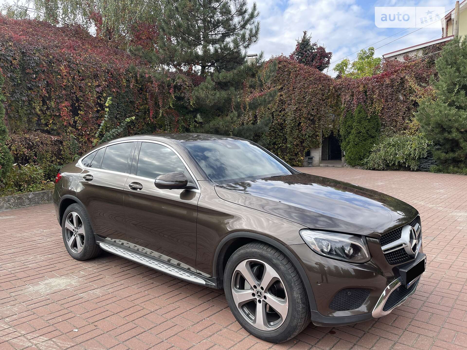 MERCEDES-BENZ GLC 220D 2017