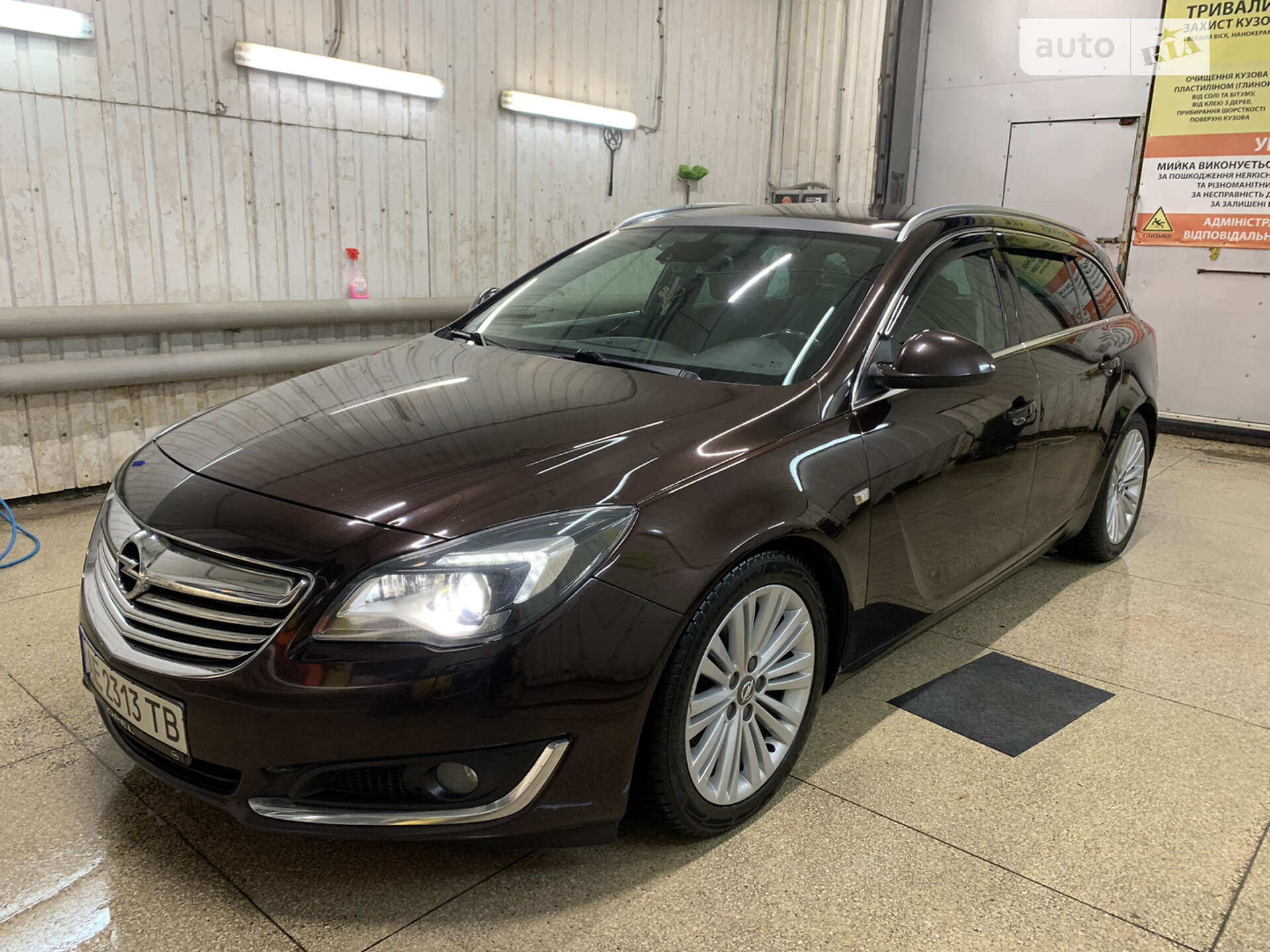 OPEL INSIGNIA