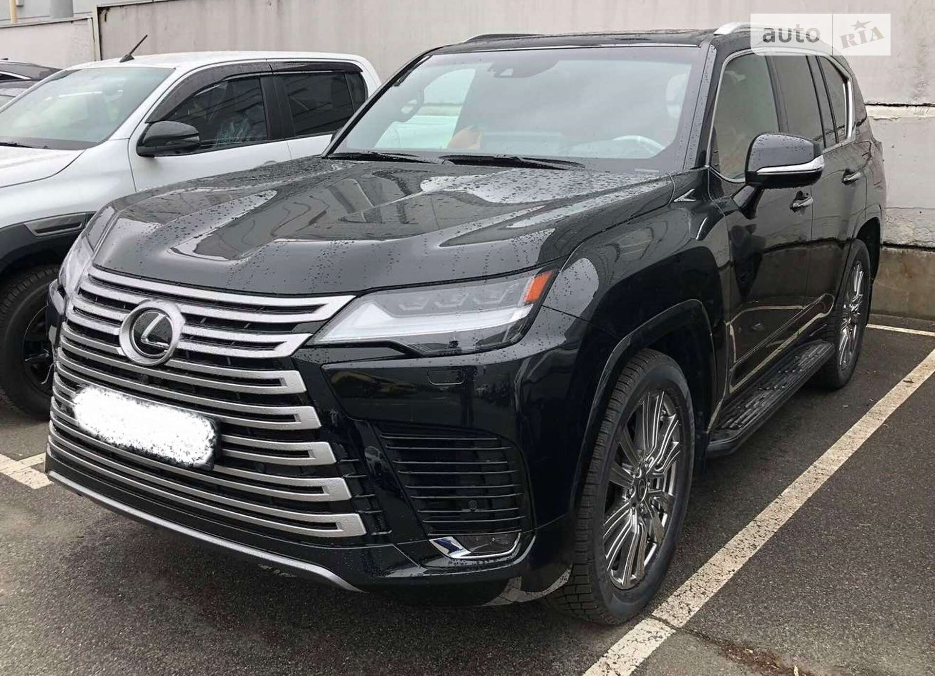 LEXUS LX 600 2022