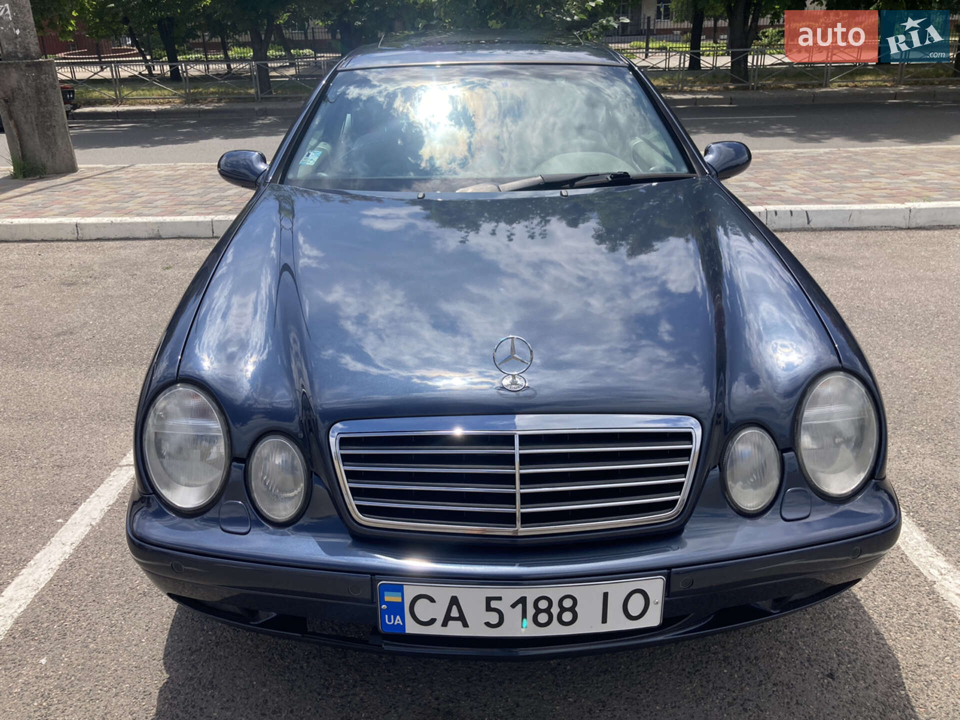 MERCEDES-BENZ CLK 320 1998